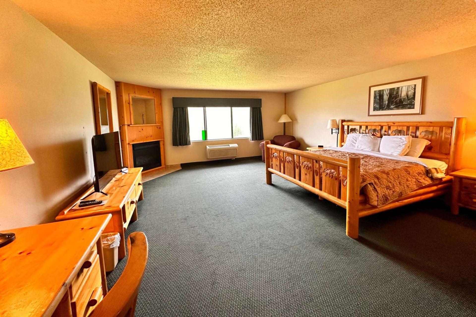 Shell Lake Lodge, a Travelodge by Wyndham photo 29