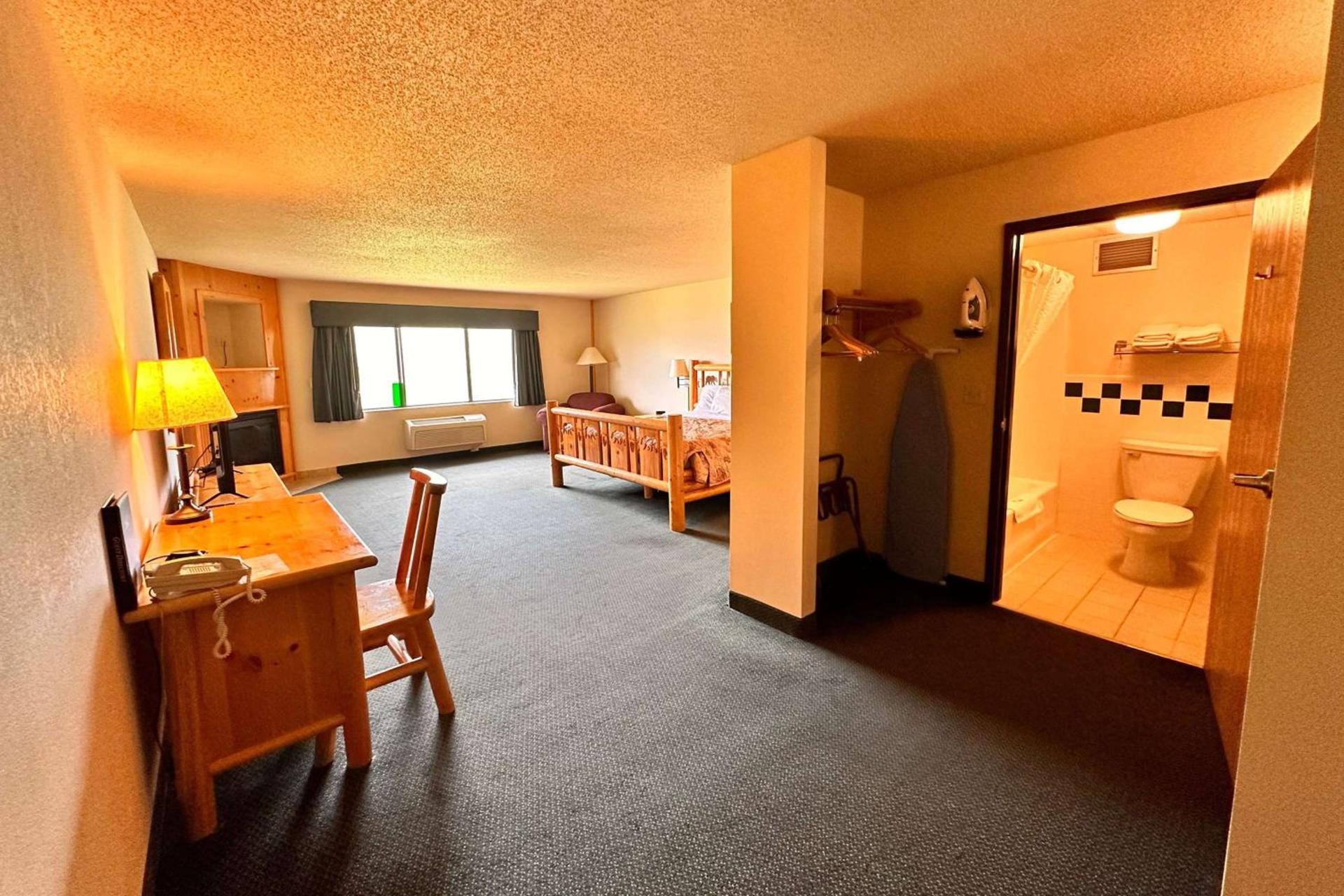 Shell Lake Lodge, a Travelodge by Wyndham photo 24