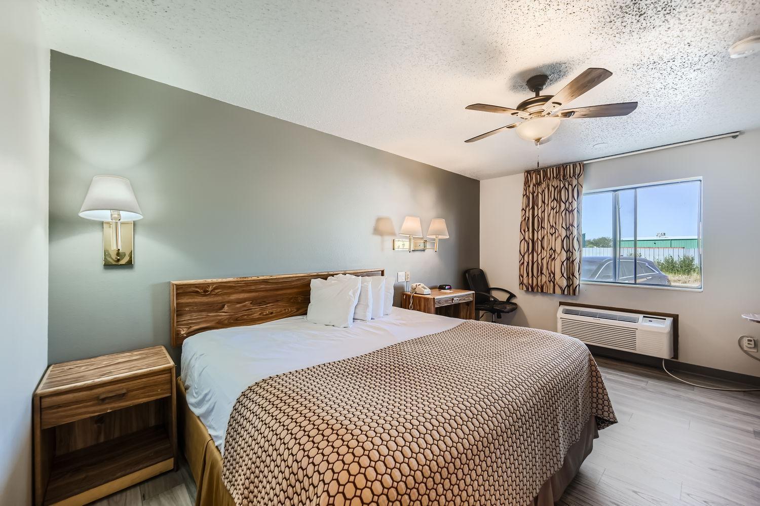 Travelodge by Wyndham Longmont photo 60