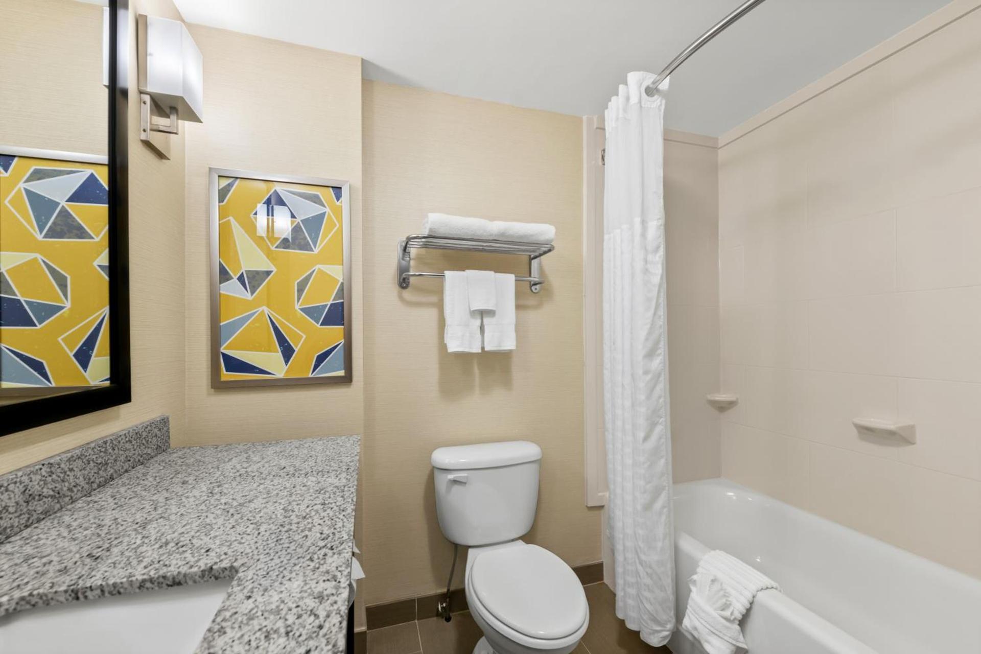 Comfort Inn Sylva - Cullowhee photo 88