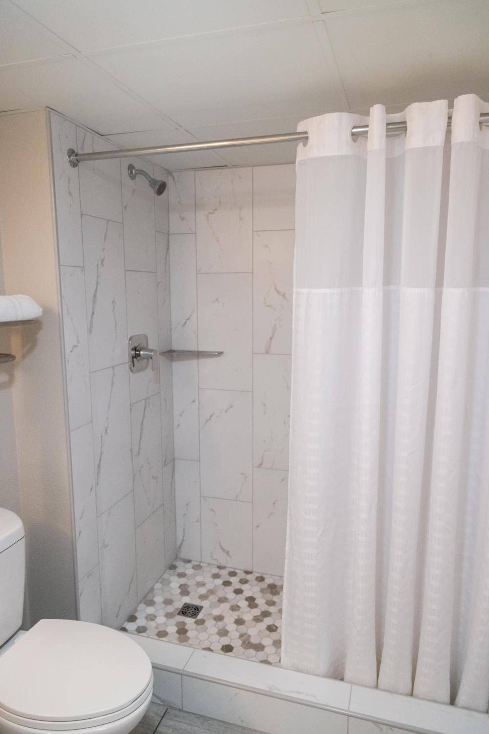 Twin Mountain Inn & Suites photo 83