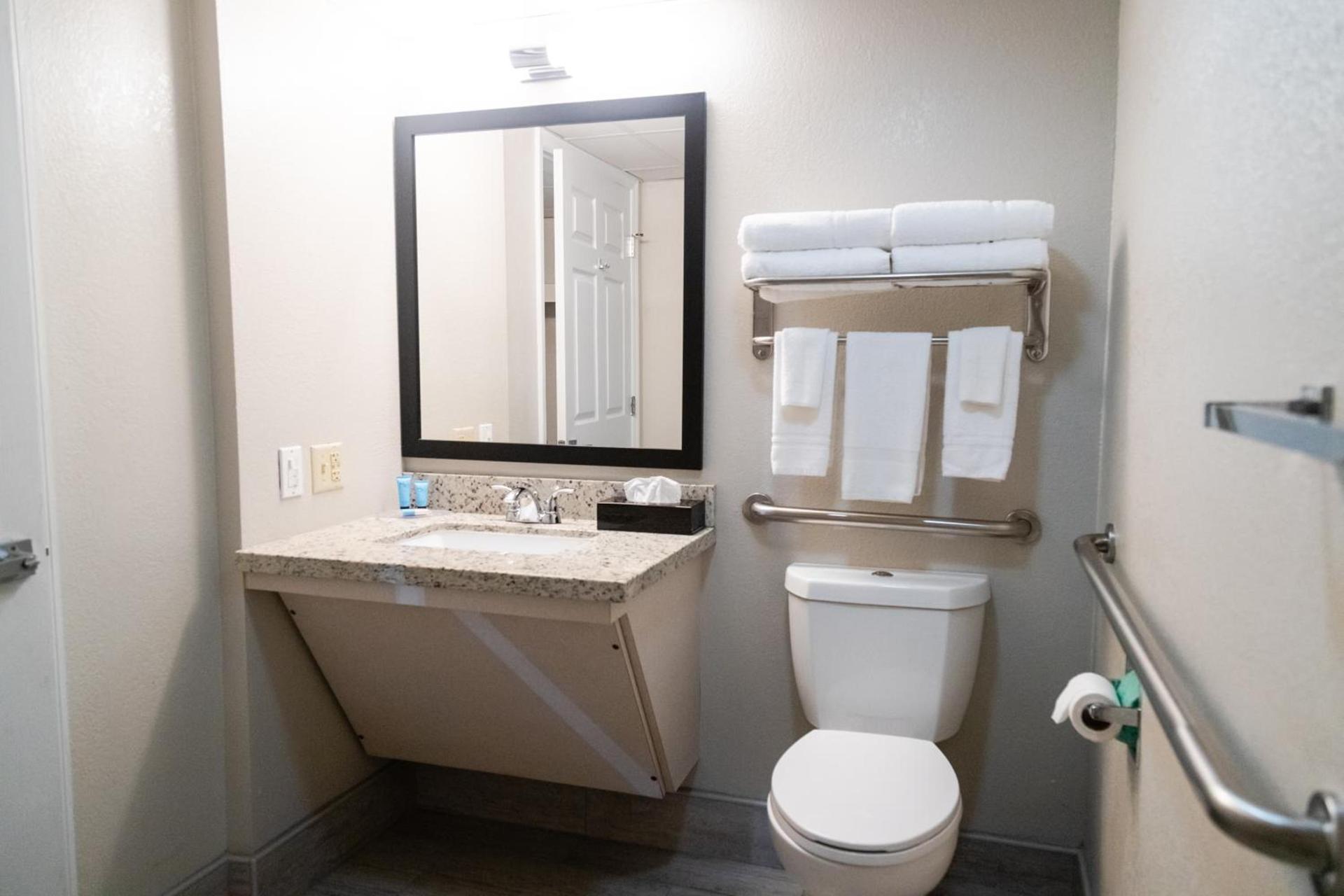 Twin Mountain Inn & Suites photo 84
