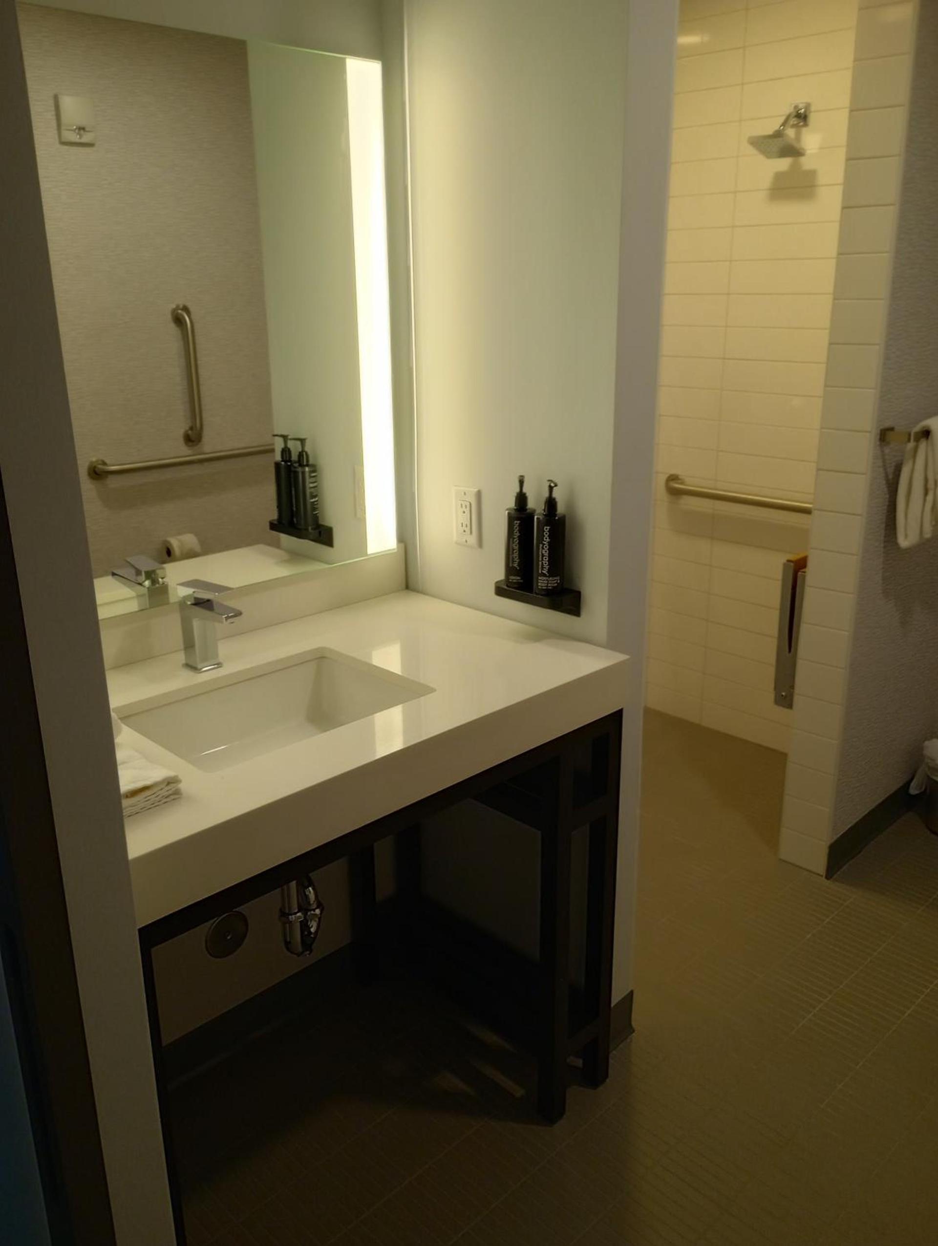 My TRI Suites Reno Sparks photo 9