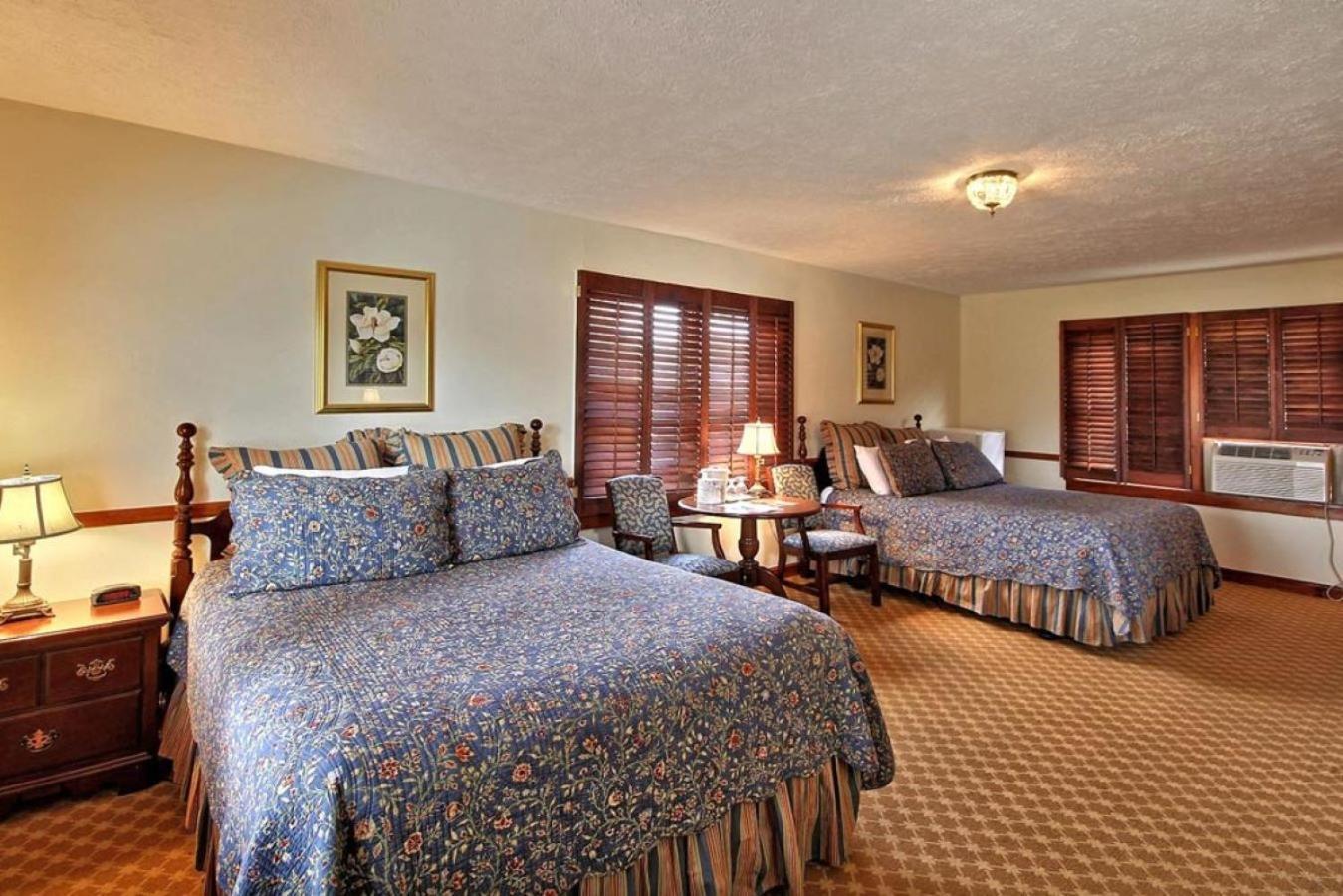 The Dillard House photo 20