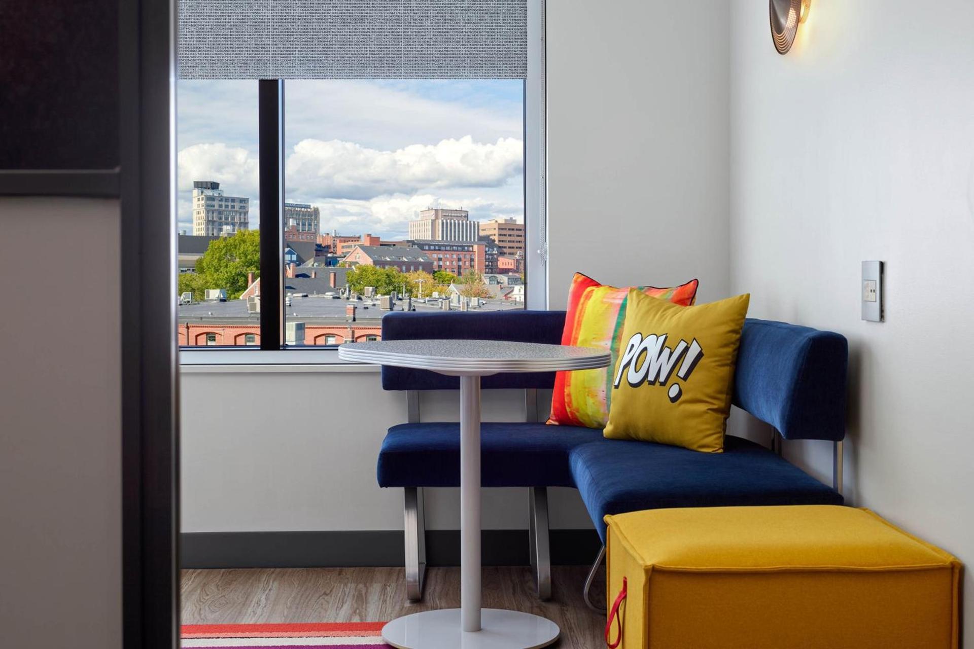 Aloft by Marriott Portland Downtown Waterfront ME photo 12