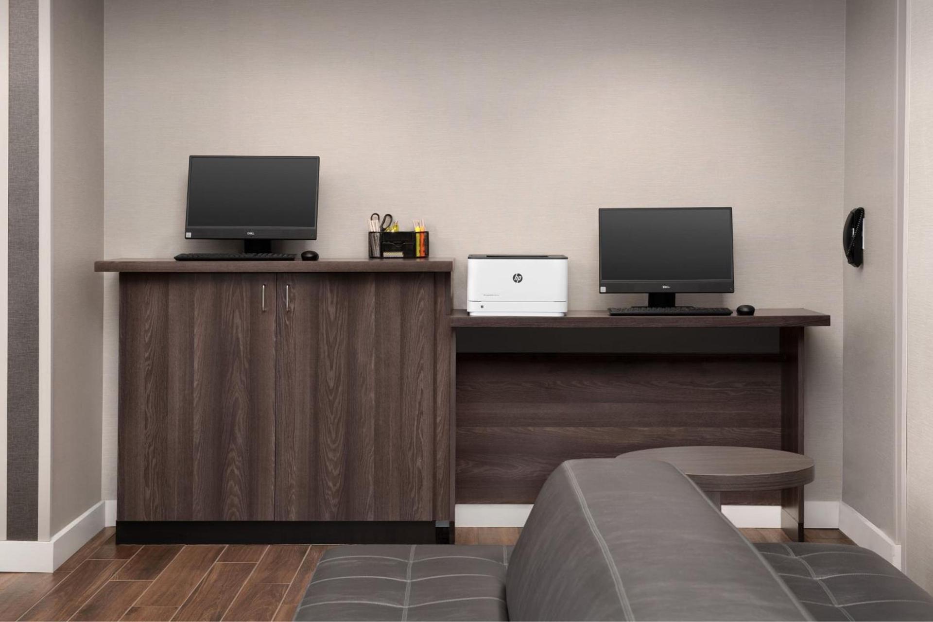 Residence Inn by Marriott Fresno Clovis photo 43