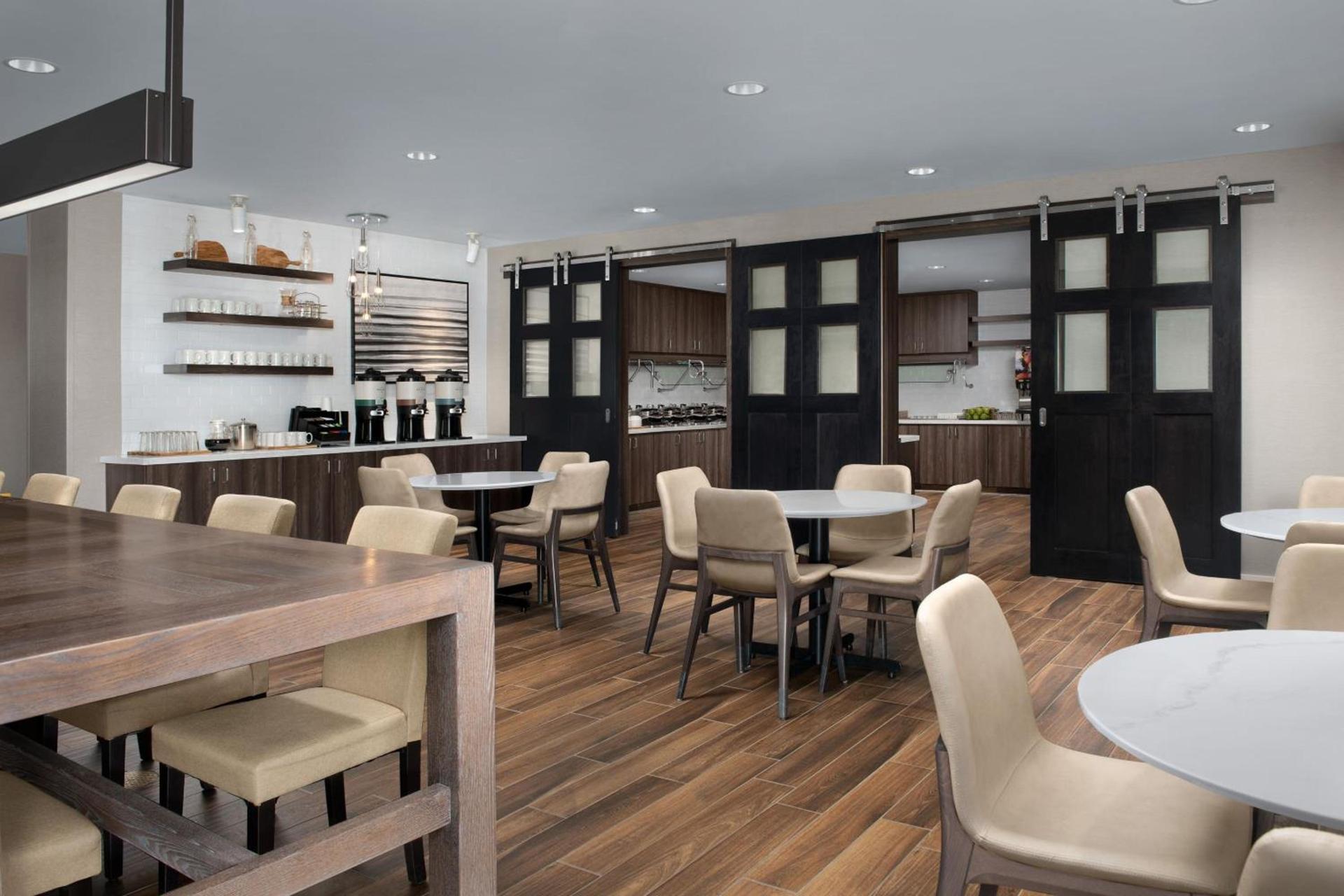 Residence Inn by Marriott Fresno Clovis photo 47