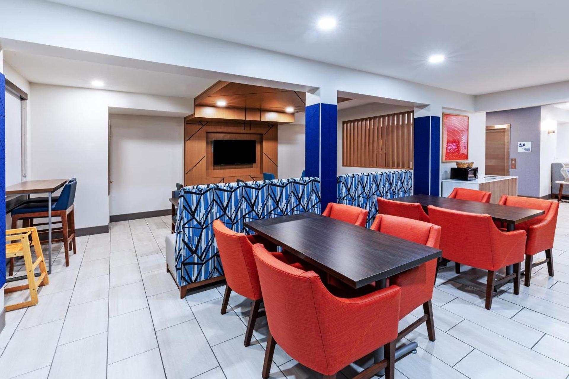 Holiday Inn Express Harvey-Marrero by IHG photo 13