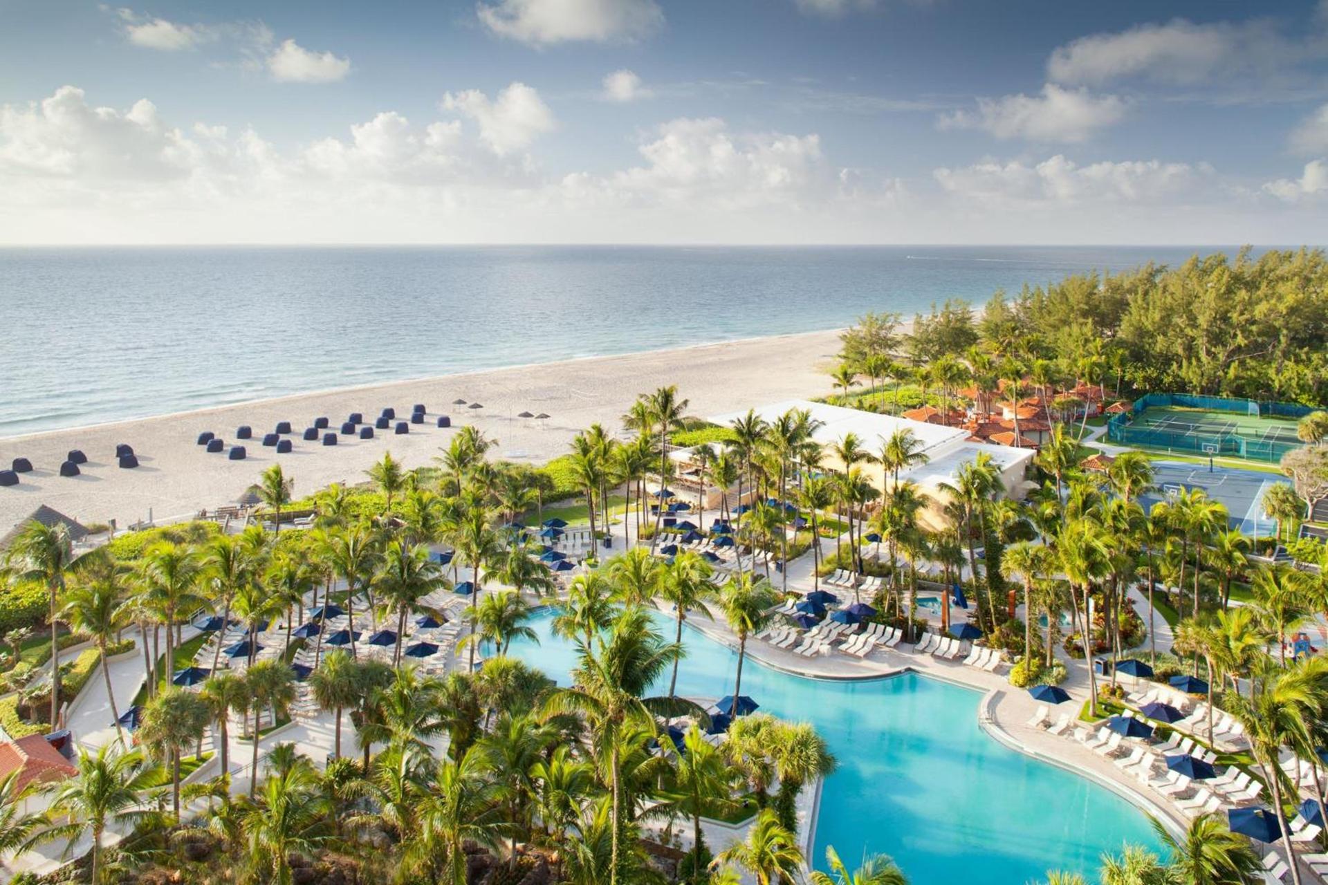 Fort Lauderdale Marriott Harbor Beach Resort & Spa photo 2