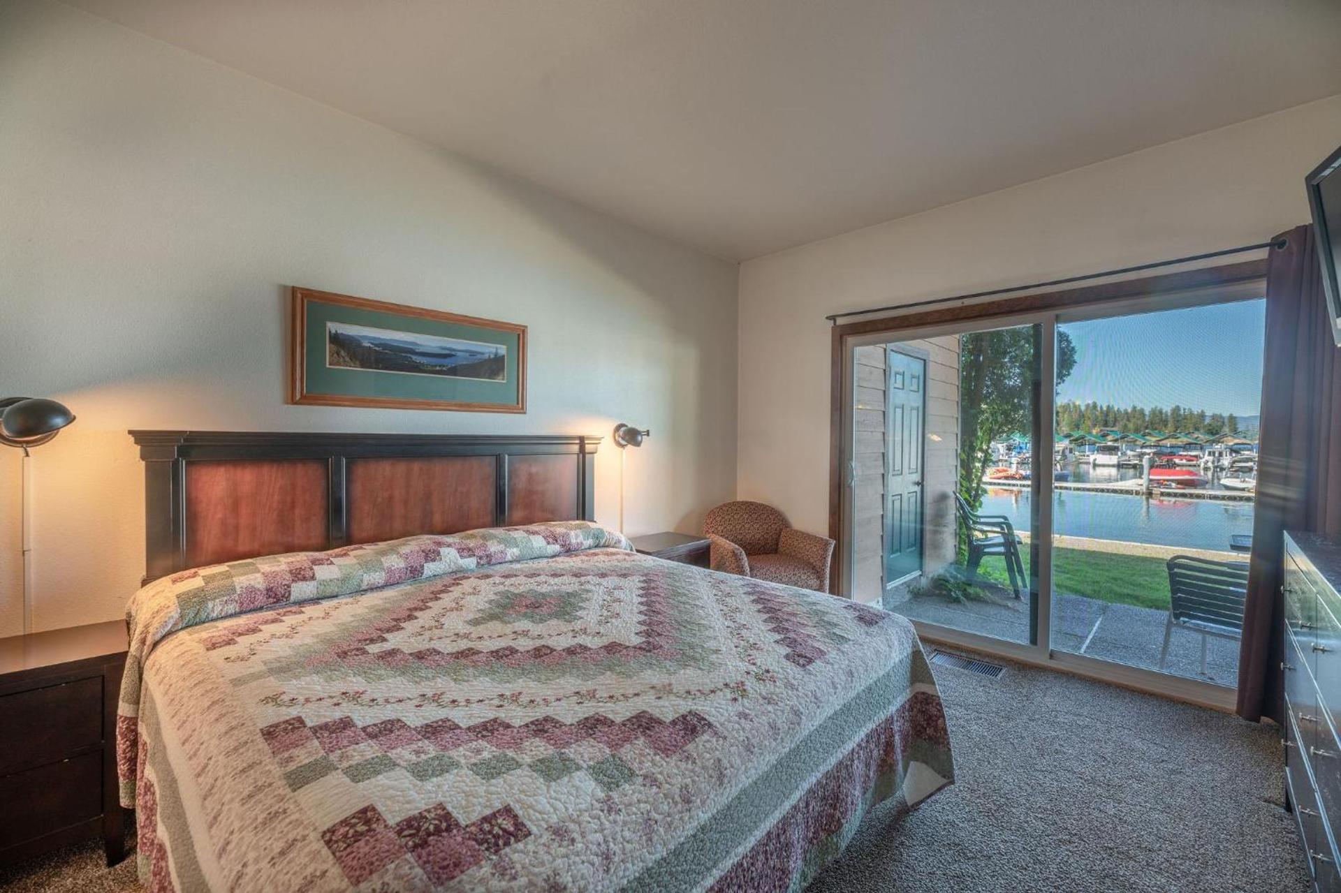 Pend Oreille Shores Resort photo 4
