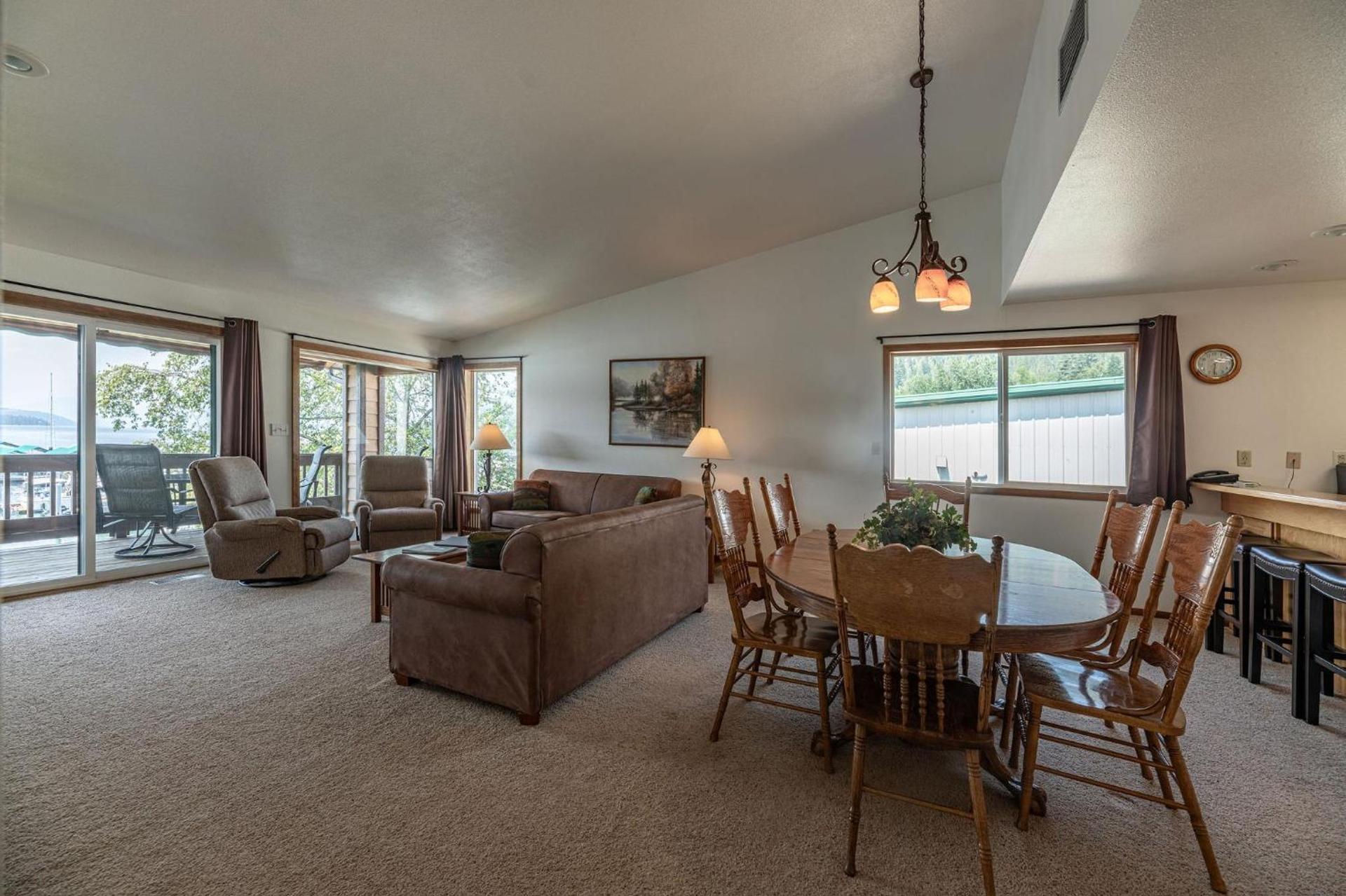 Pend Oreille Shores Resort photo 3