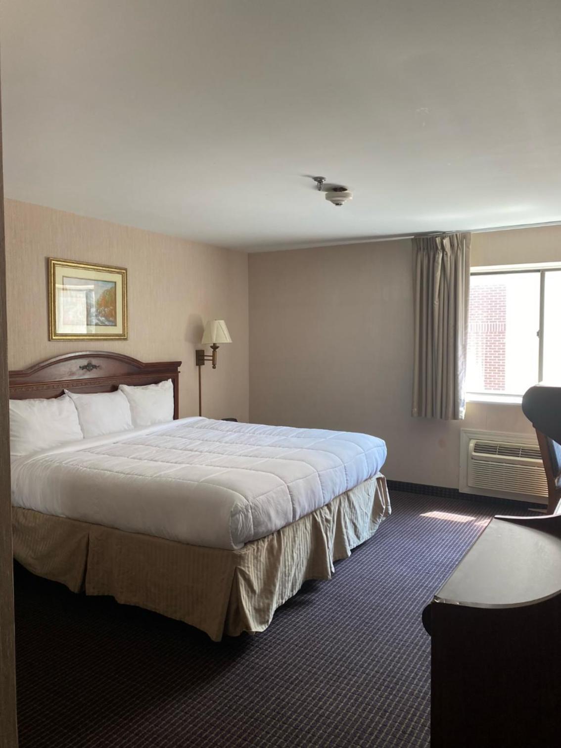 Pottsville Hotel photo 11