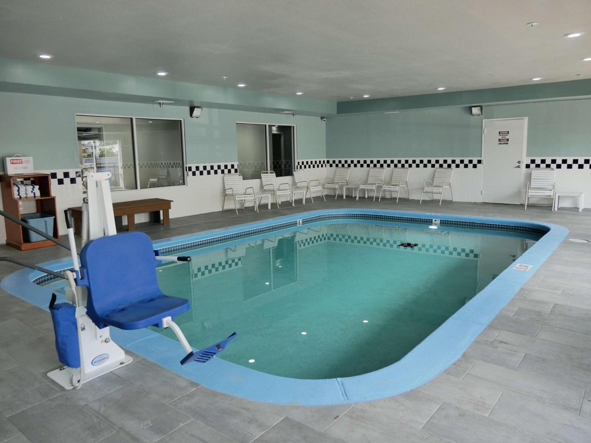 Best Western Plus Fenton photo 7