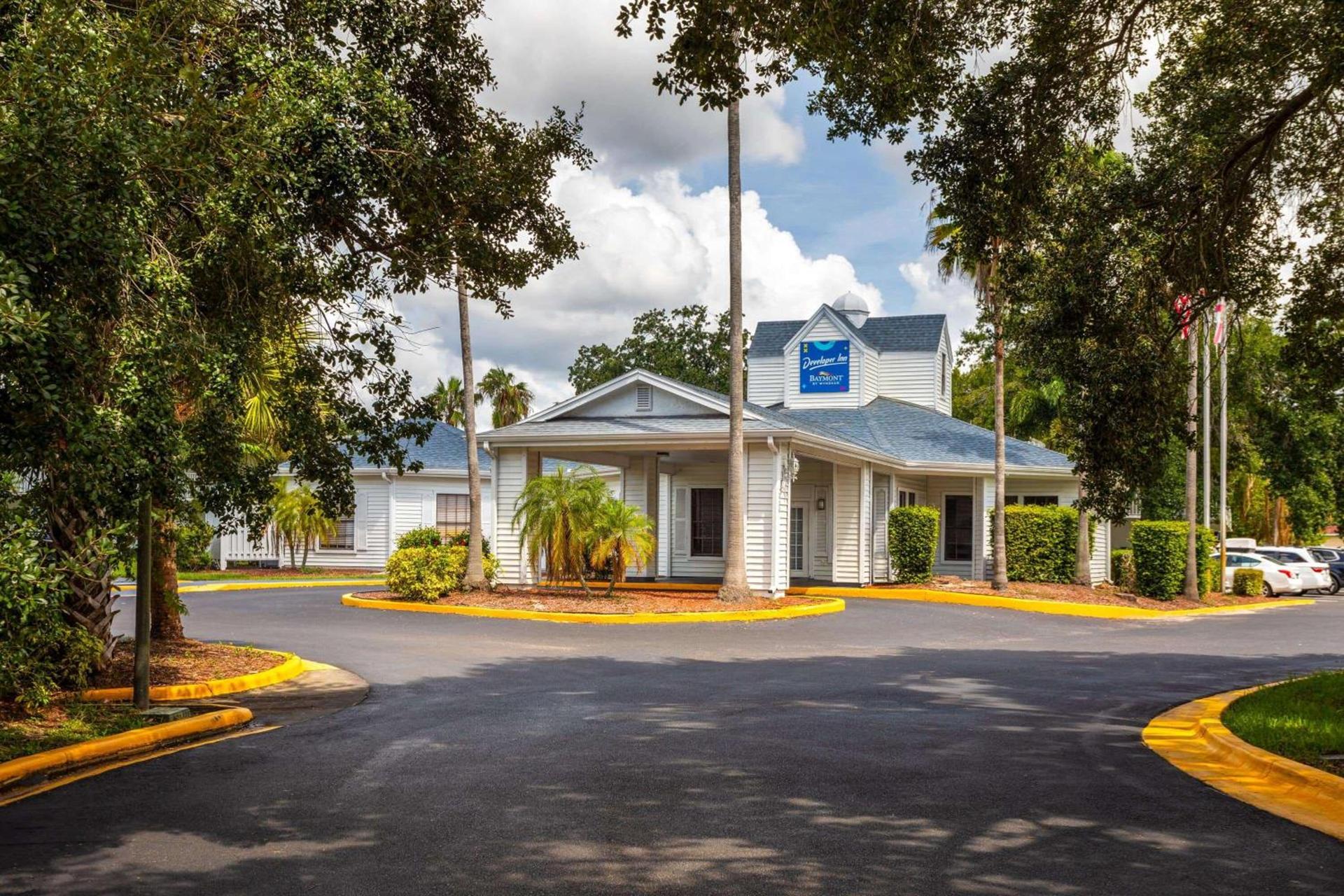 Baymont by Wyndham Orlando Lake Buena Vista South — hotel in Kissimmee