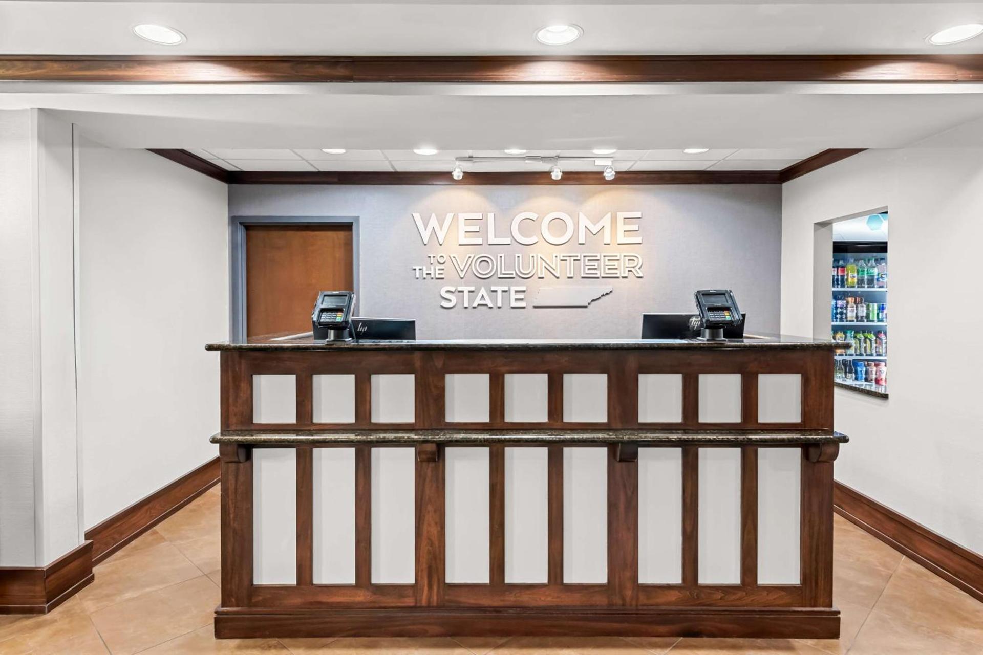 Hampton Inn Chattanooga-North photo 6