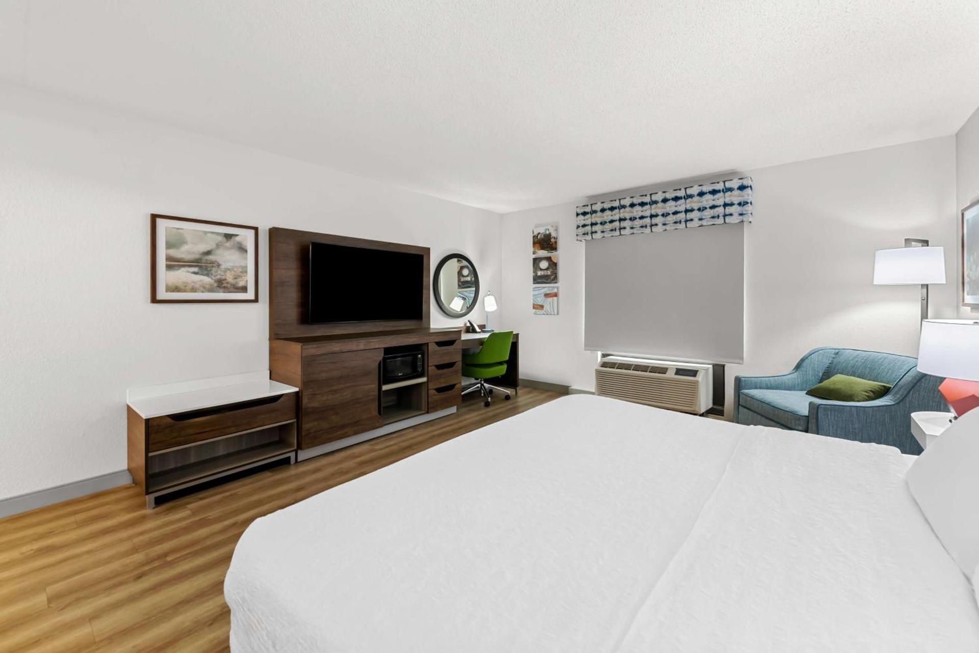 Hampton Inn Chattanooga-North photo 36