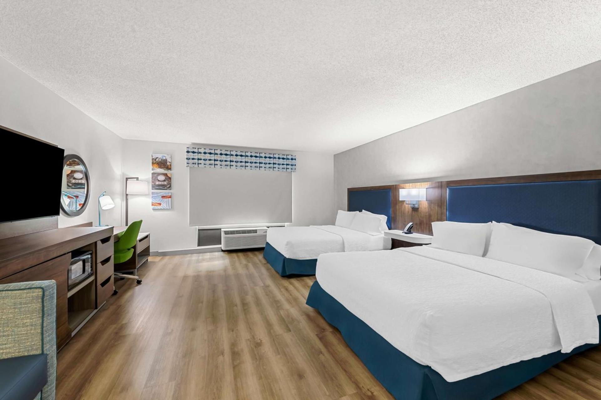 Hampton Inn Chattanooga-North photo 44