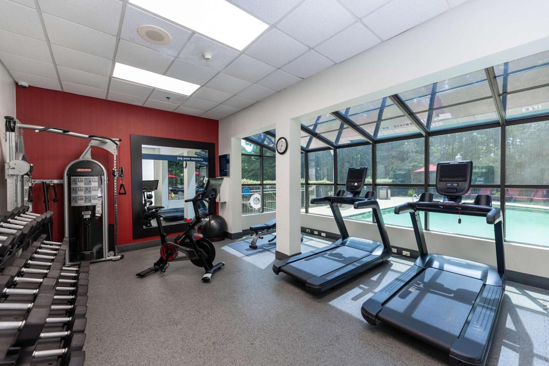 Hampton Inn & Suites Raleigh Cary Lenovo Center photo 19
