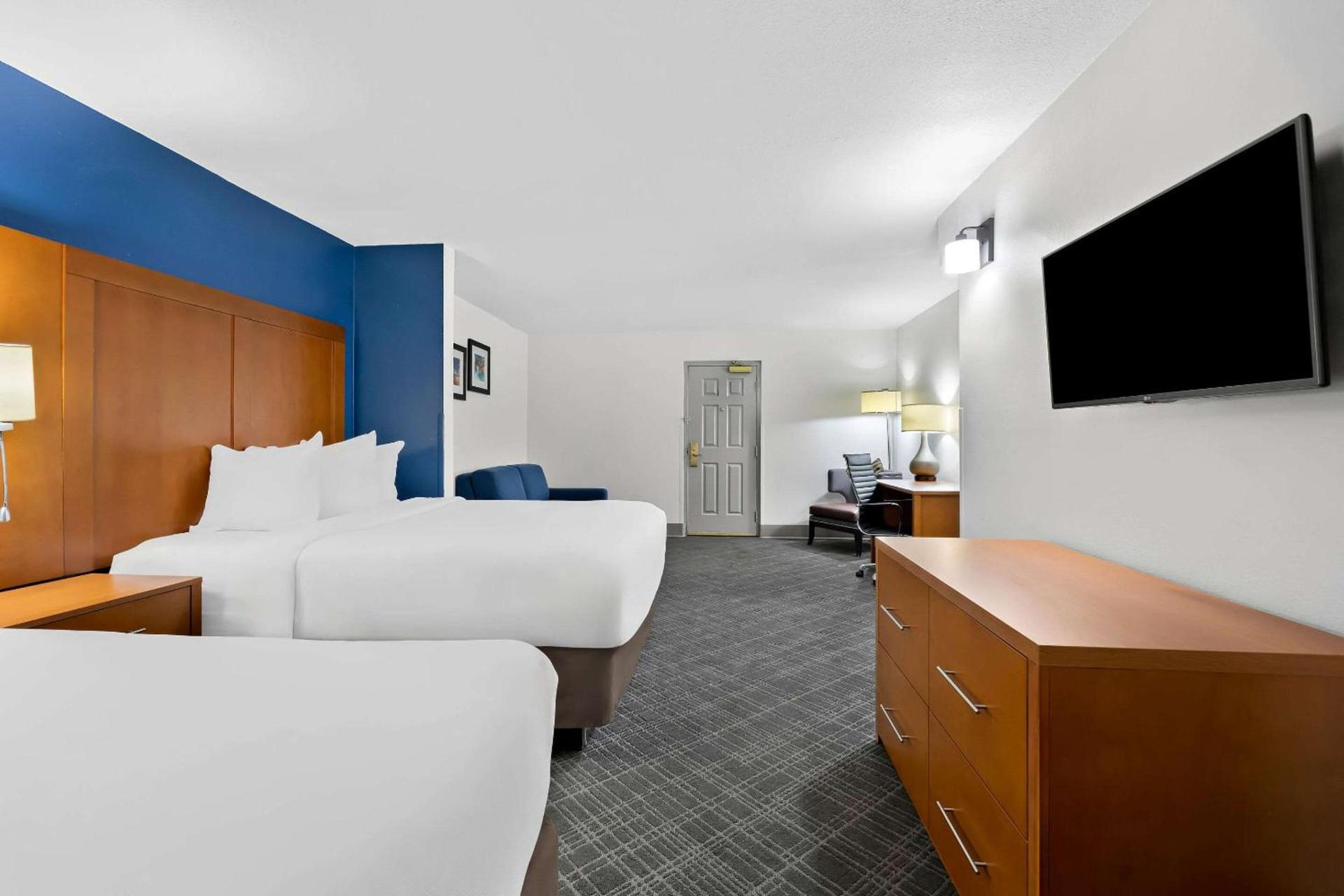 Comfort Inn & Suites Nashville Near Tanger Outlets I-24 Antioch photo 29
