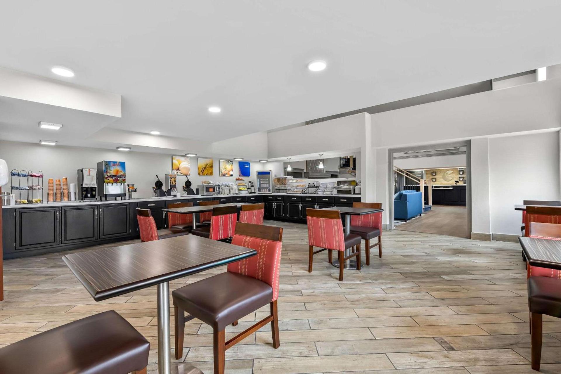 Comfort Inn & Suites Nashville Near Tanger Outlets I-24 Antioch photo 47