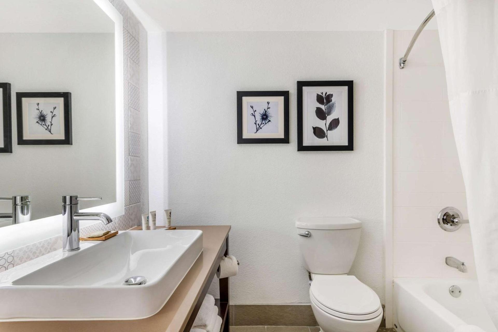 Country Inn & Suites by Radisson, Atlanta Airport South, GA photo 15