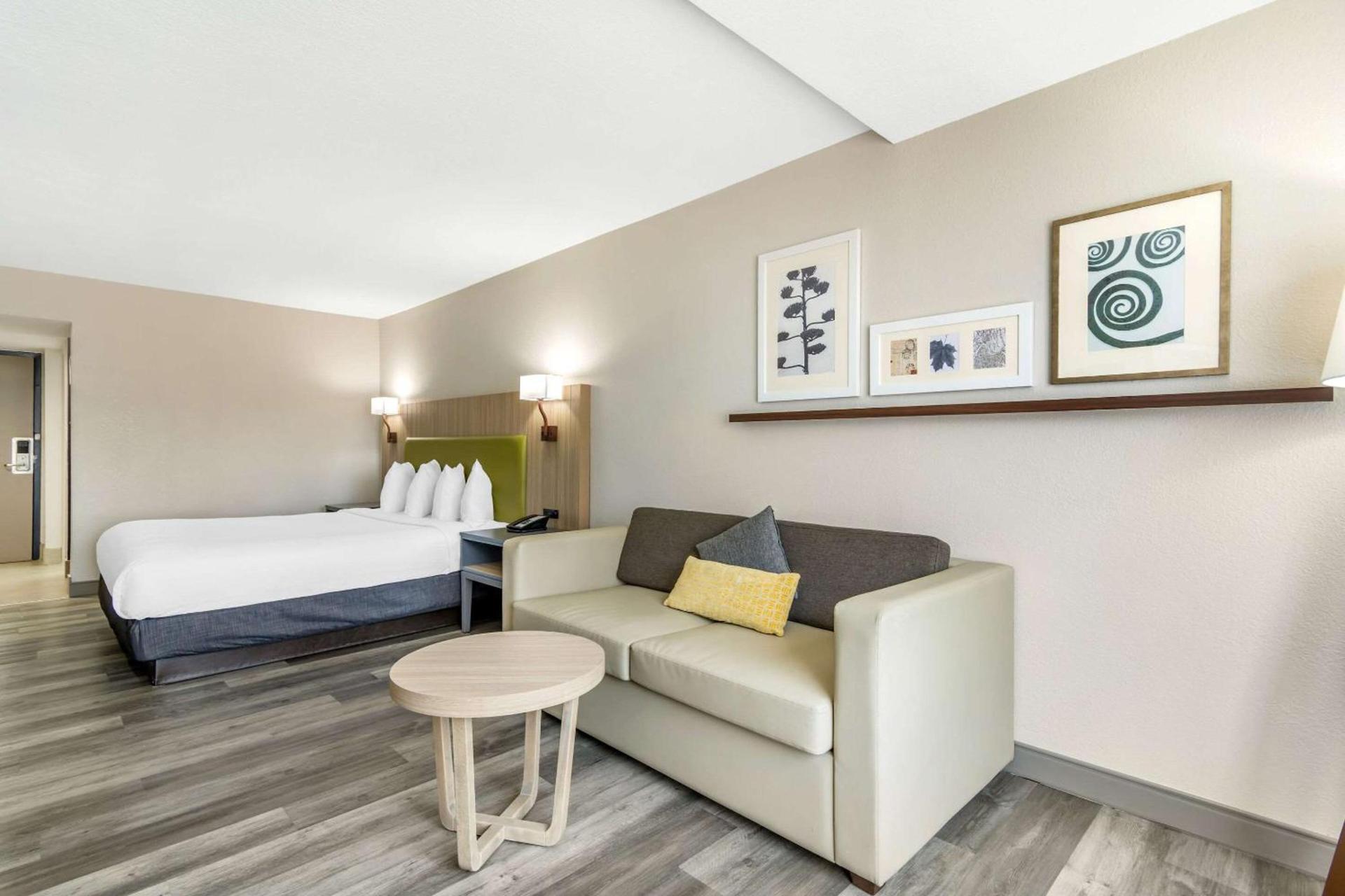 Country Inn & Suites by Radisson, Atlanta Airport South, GA photo 23