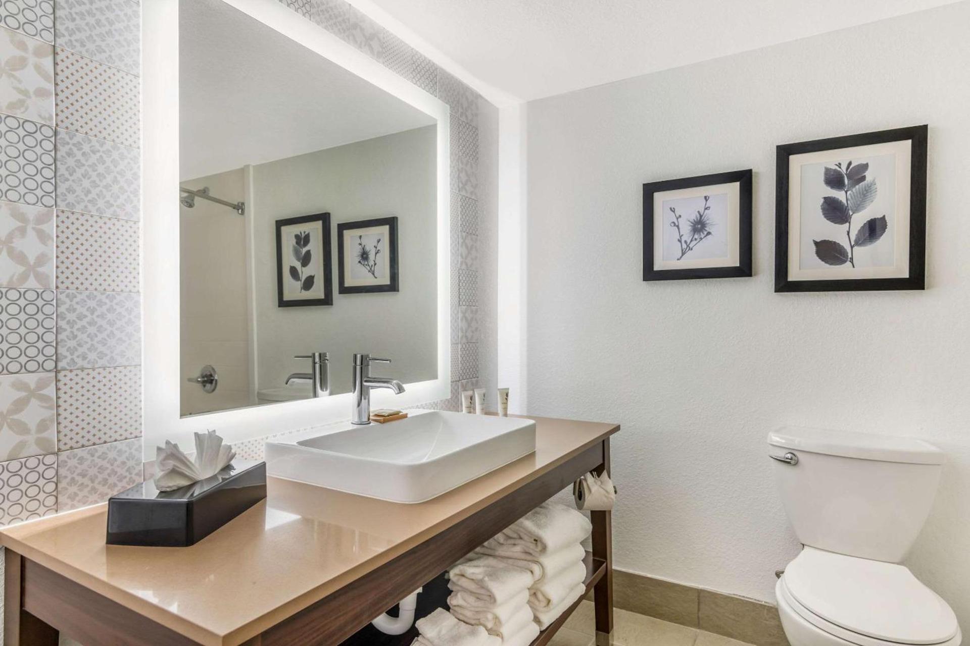 Country Inn & Suites by Radisson, Atlanta Airport South, GA photo 30