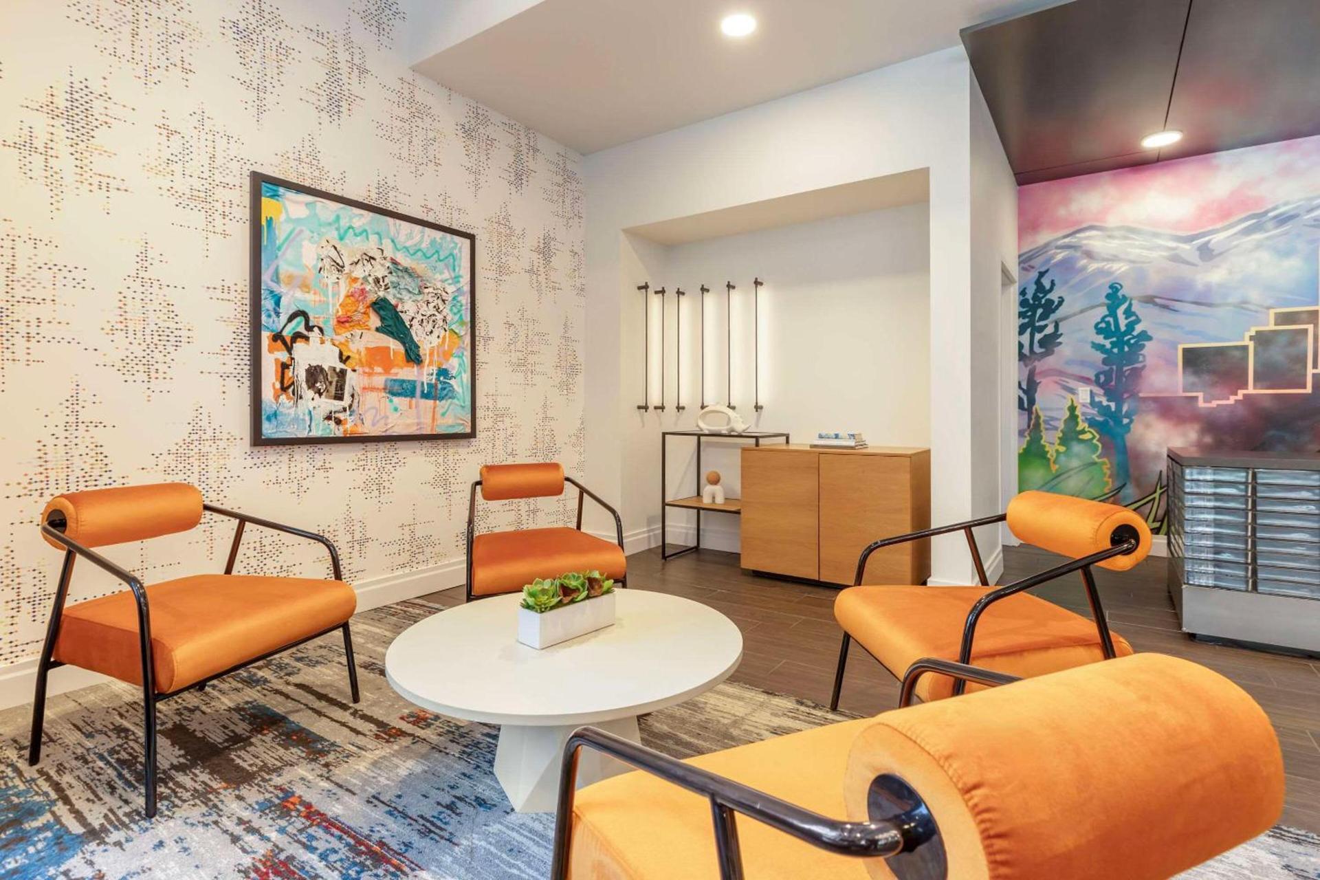 Cambria Hotel Denver Downtown RiNo photo 10