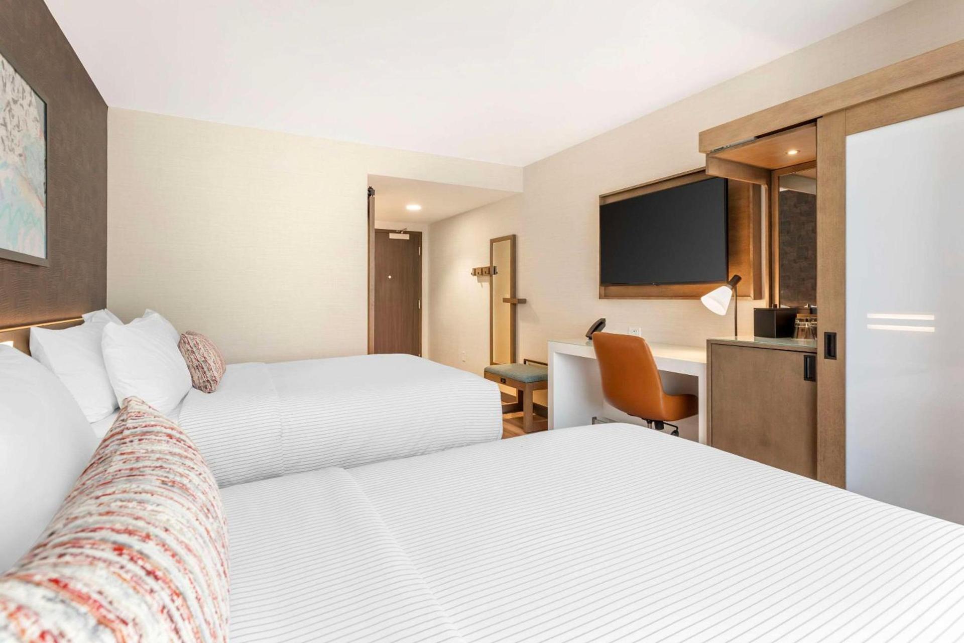 Cambria Hotel Denver Downtown RiNo photo 13
