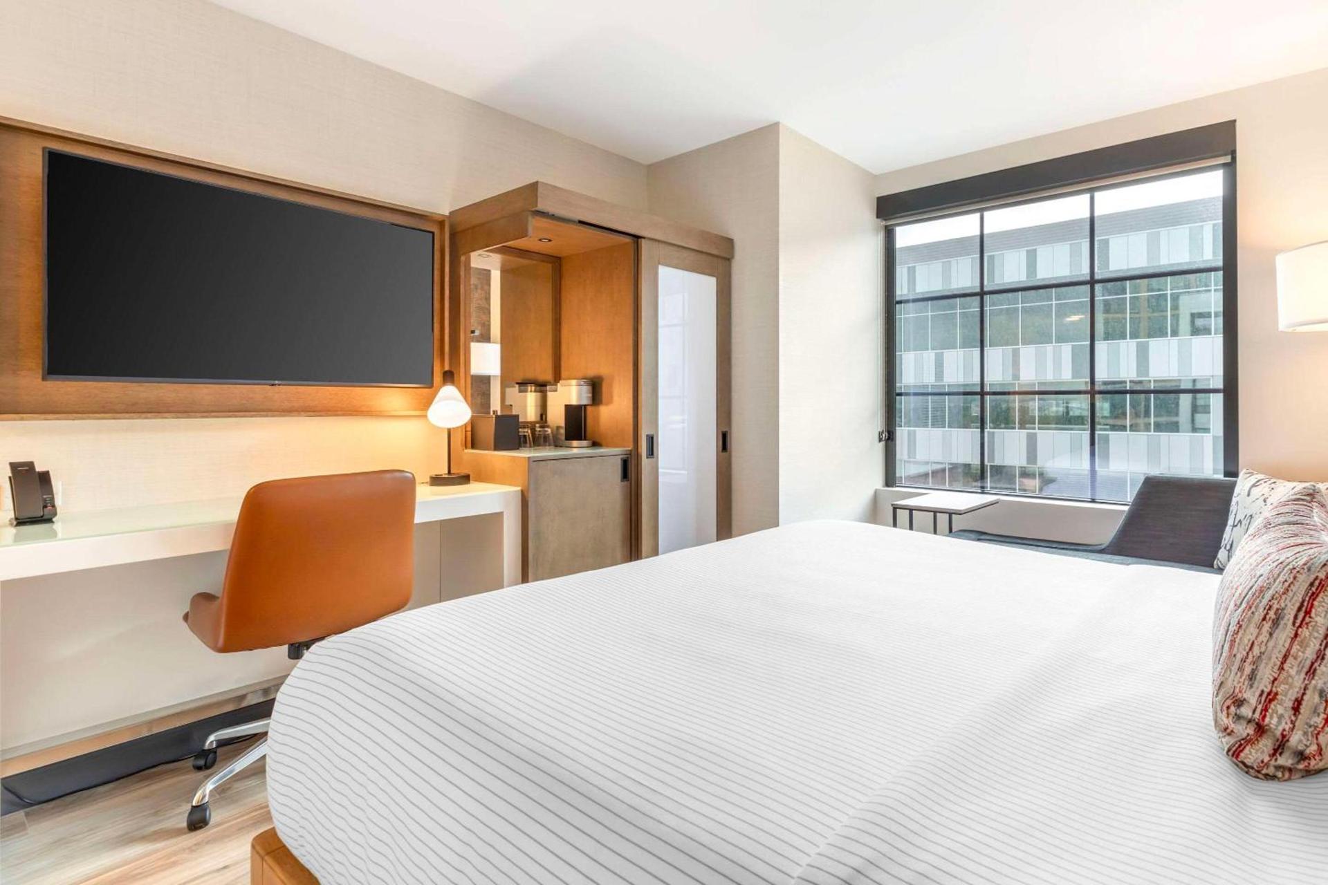 Cambria Hotel Denver Downtown RiNo photo 18