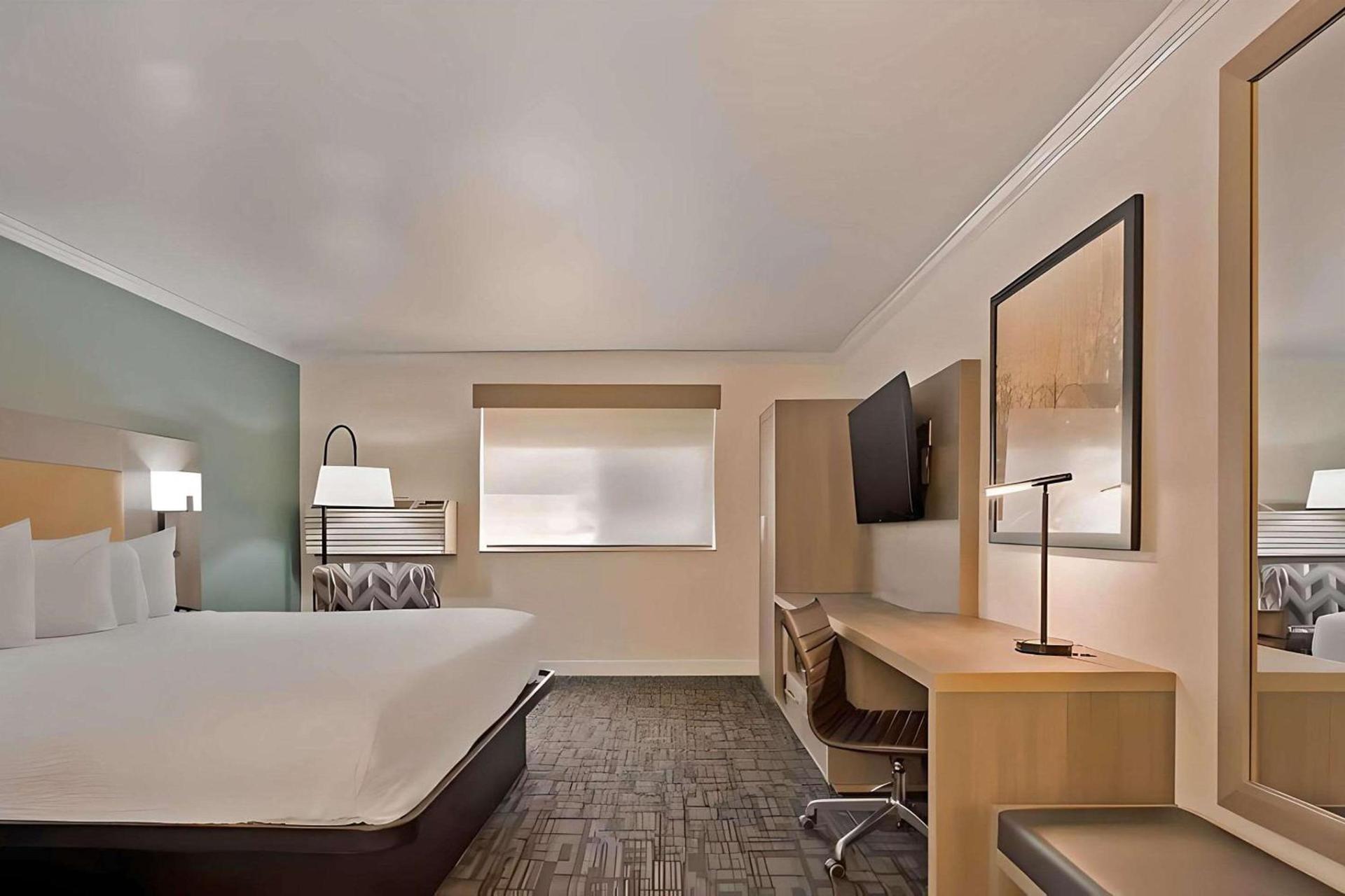 Comfort Inn Hayward - Oakland South photo 7