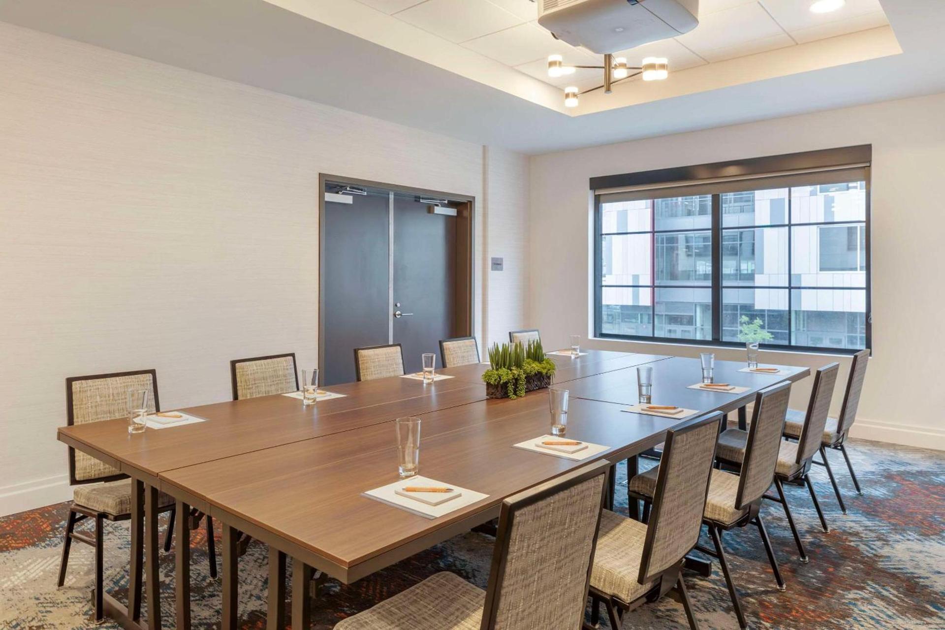 Cambria Hotel Denver Downtown RiNo photo 43