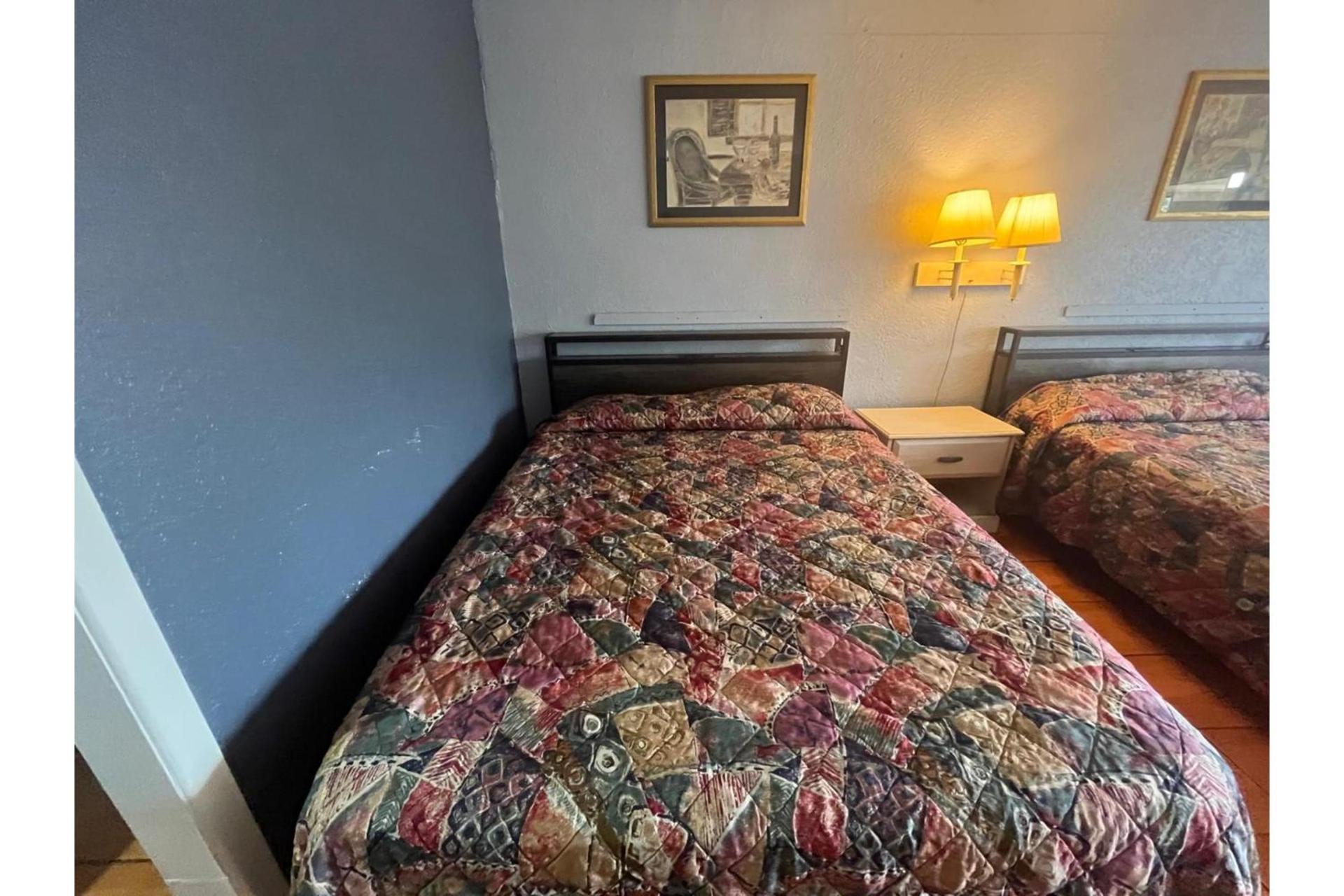 La Posada Inn By OYO Brownsville photo 39