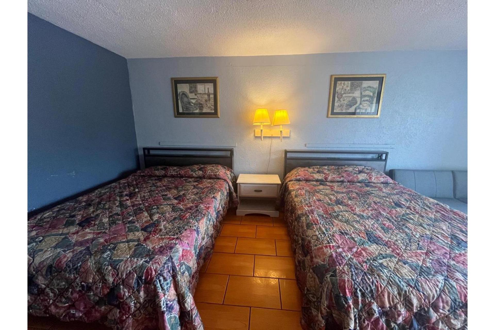 La Posada Inn By OYO Brownsville photo 35