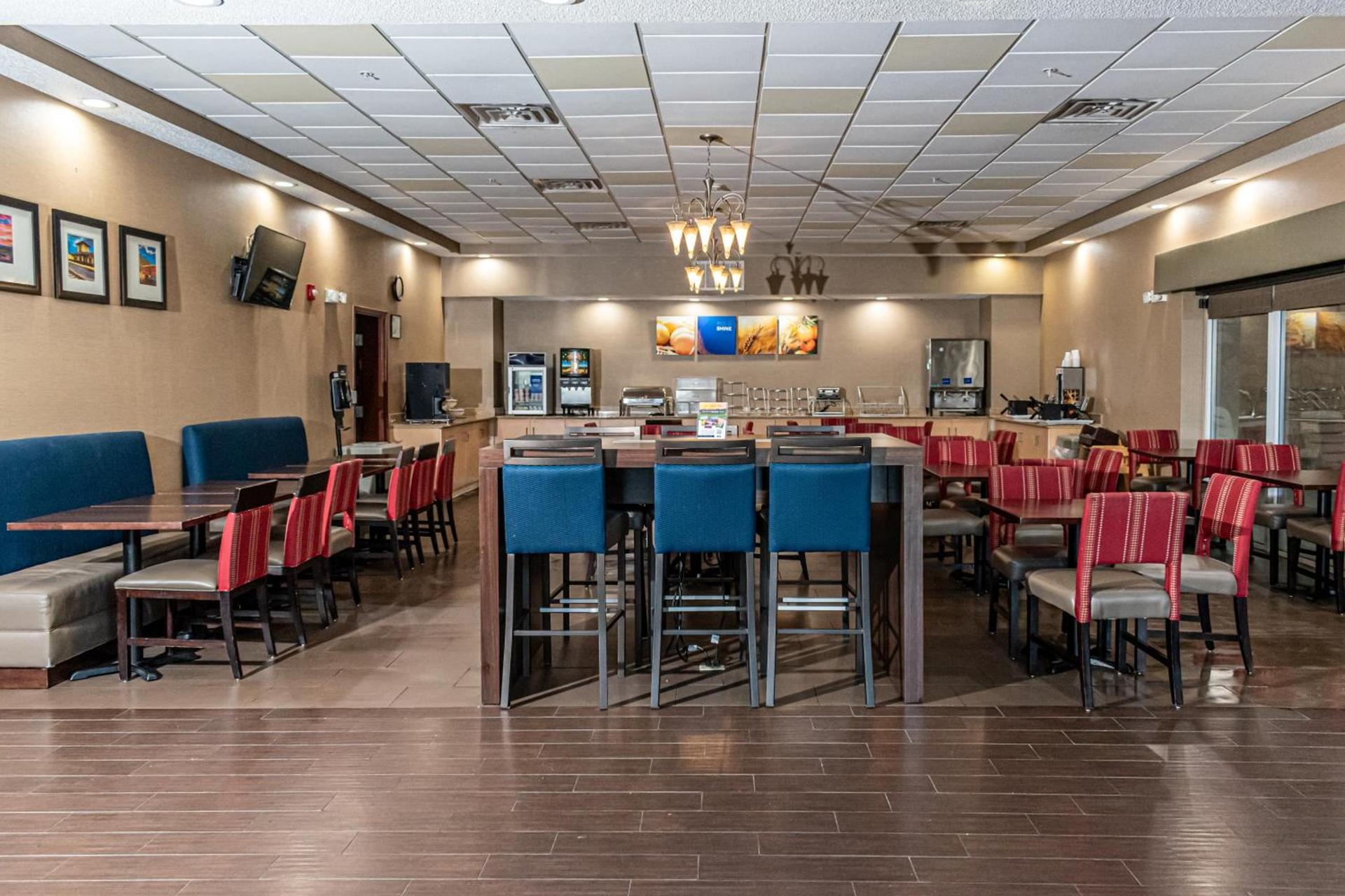 Comfort Suites Near Gettysburg Battlefield Visitor Center photo 40