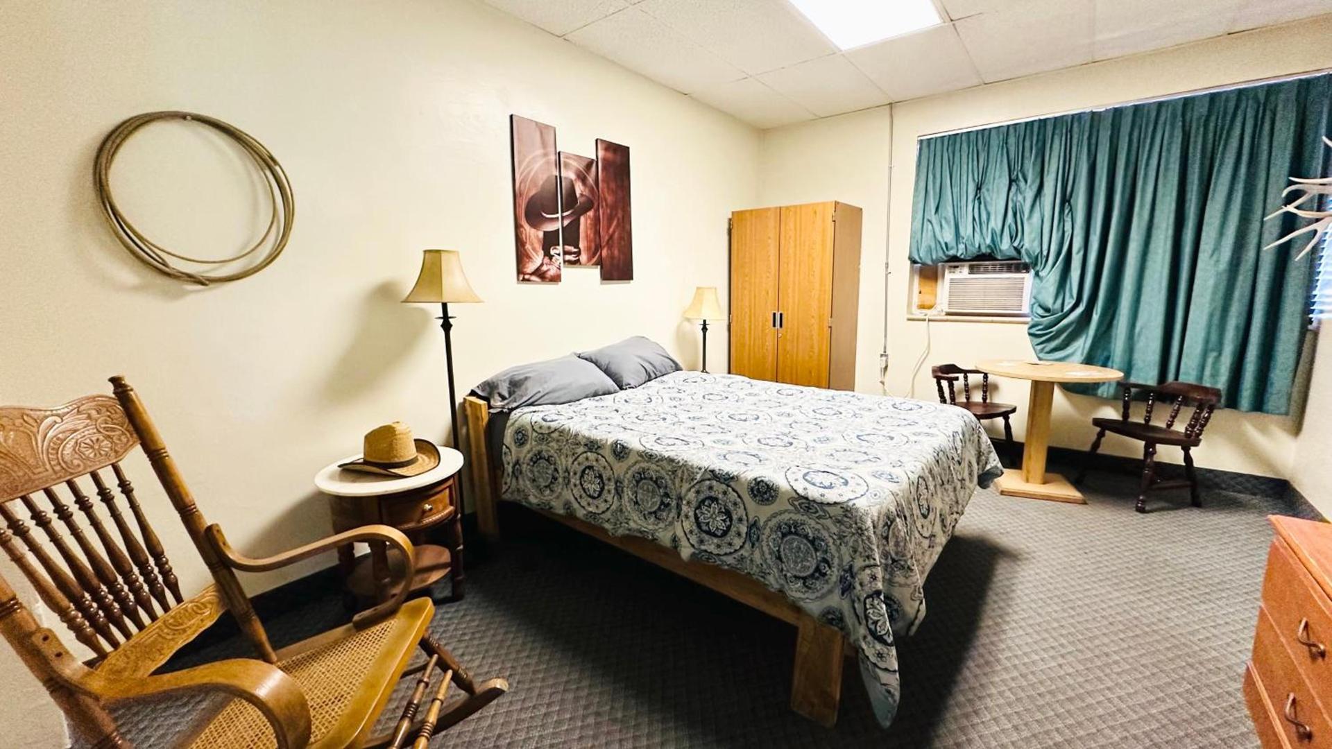 The Cowboy Bunkhouse photo 2