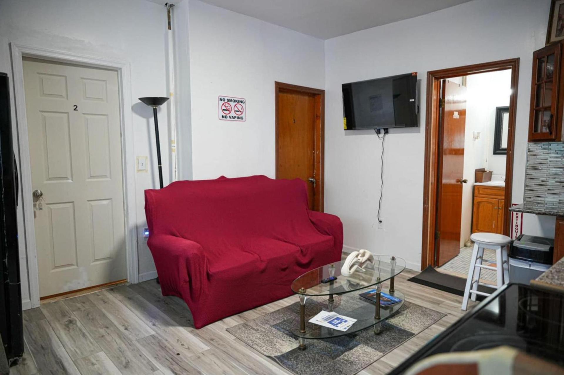 Divine Villa Guest House Harper Ave WITH FREE PRIVATE PARKING photo 24