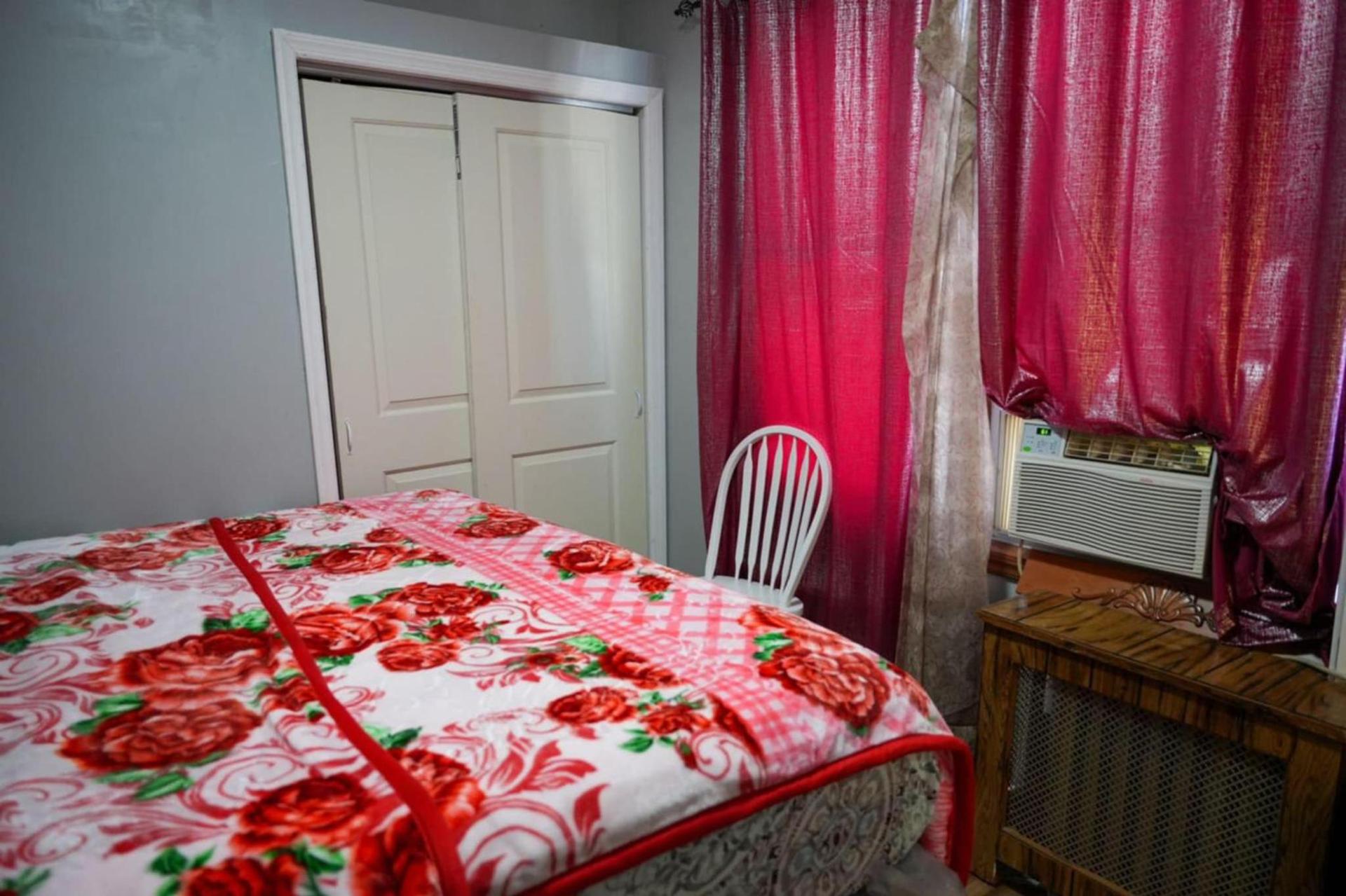 Divine Villa Guest House Harper Ave WITH FREE PRIVATE PARKING photo 26