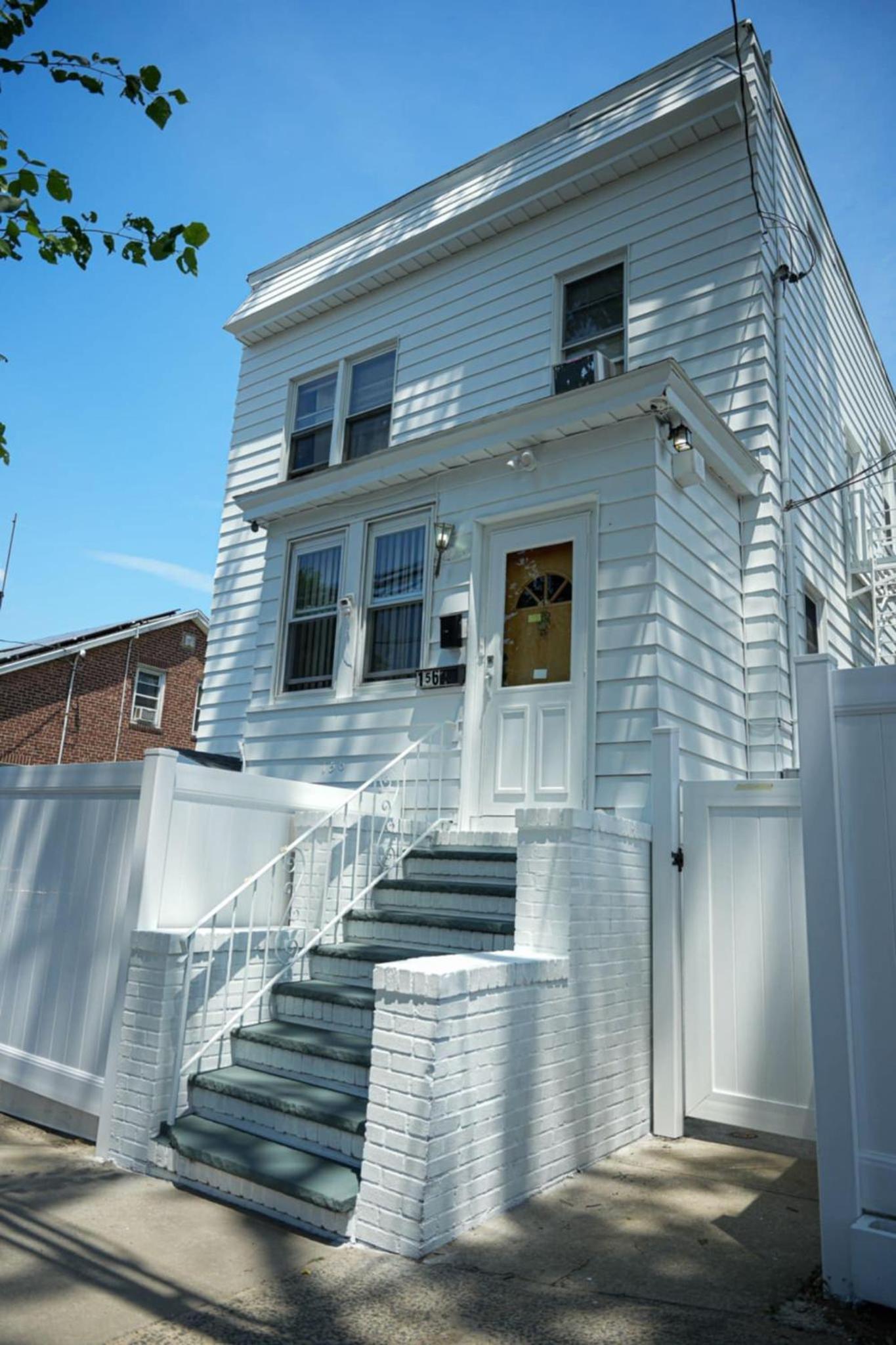 Divine Villa Guest House Harper Ave WITH FREE PRIVATE PARKING photo 31