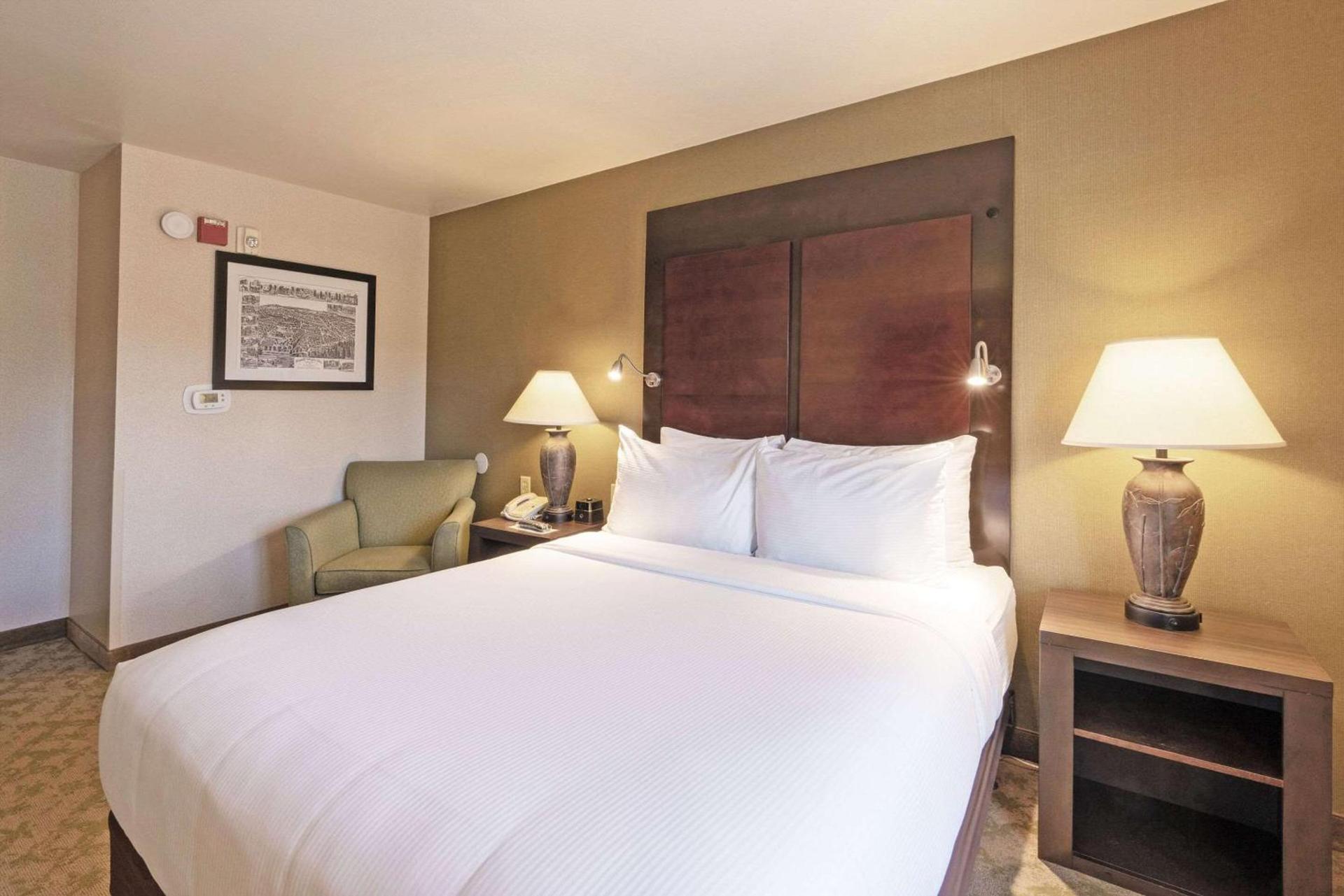 Gold Miners Inn Grass Valley, an Ascend Collection Hotel photo 24