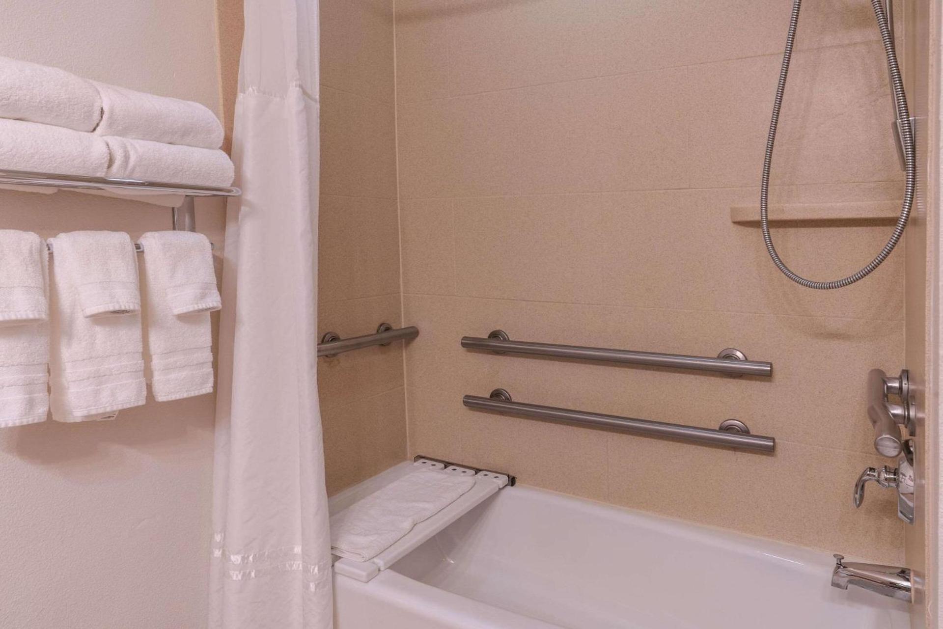 Gold Miners Inn Grass Valley, an Ascend Collection Hotel photo 27