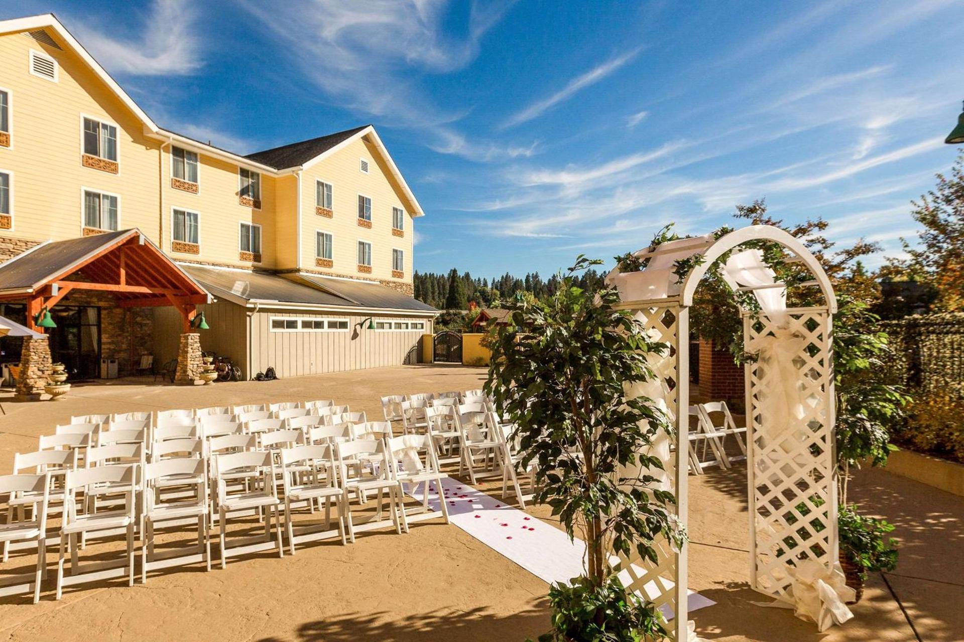 Gold Miners Inn Grass Valley, an Ascend Collection Hotel photo 48