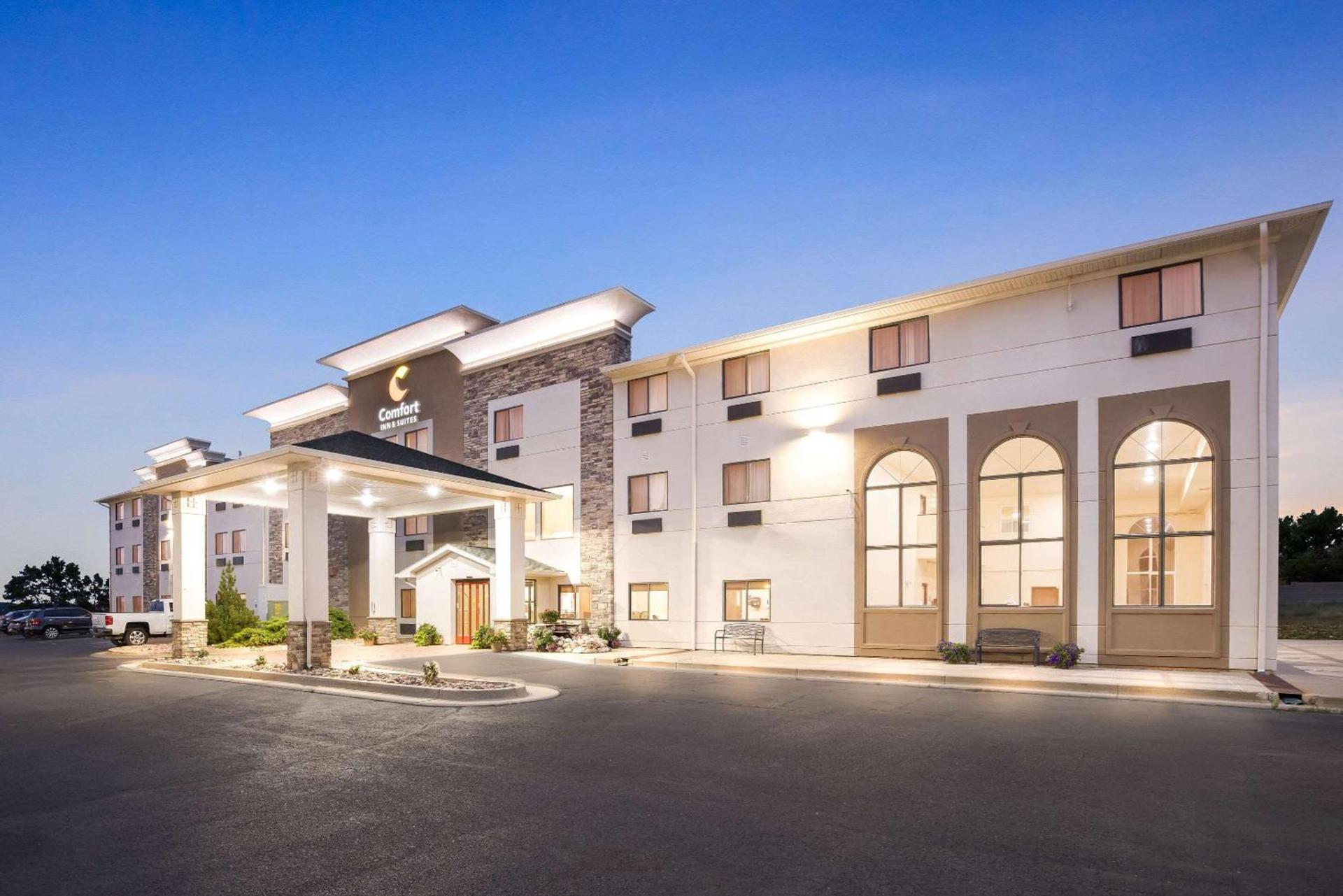 Comfort Inn & Suites Pueblo photo 3