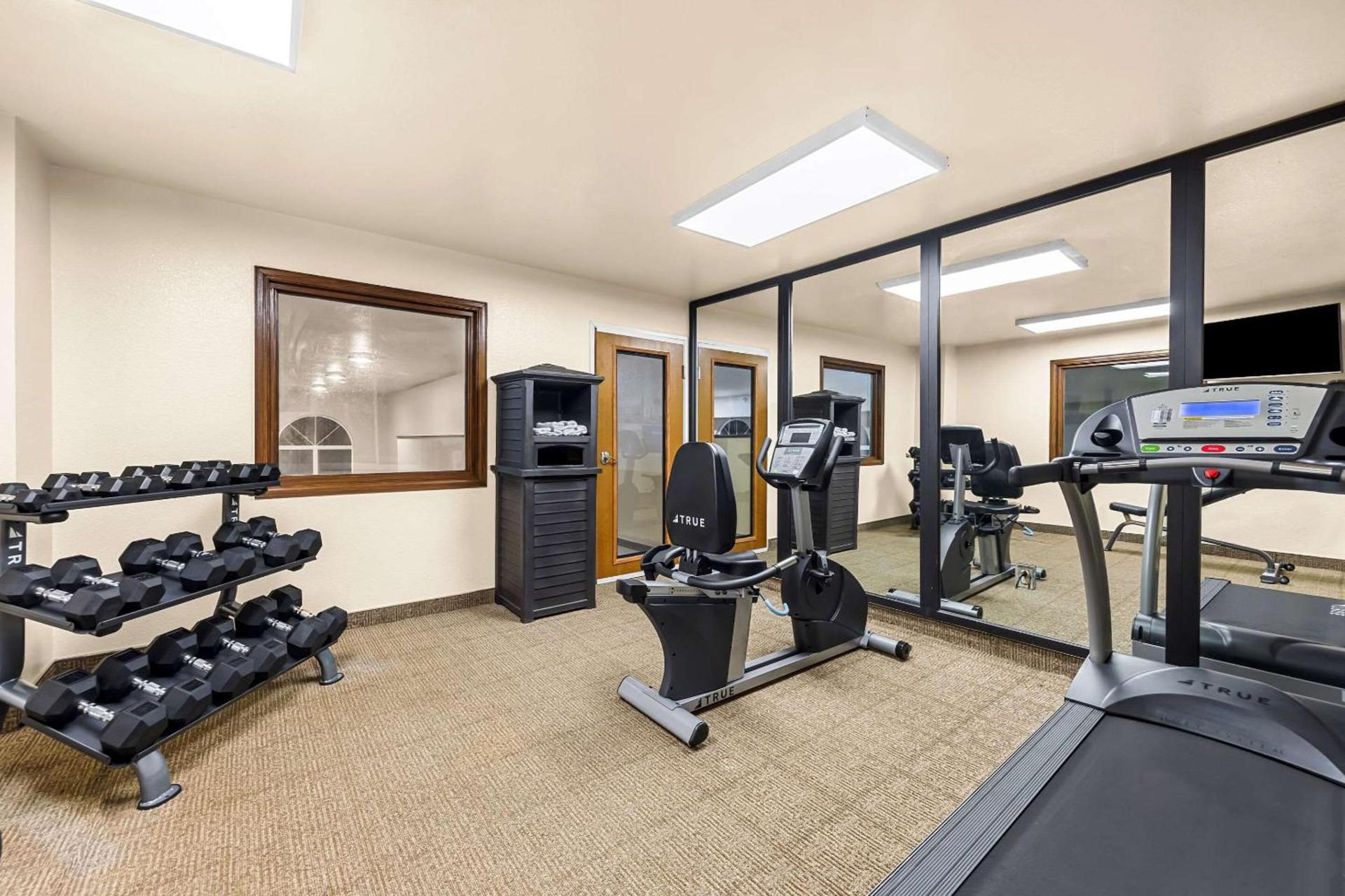Comfort Inn & Suites Pueblo photo 59