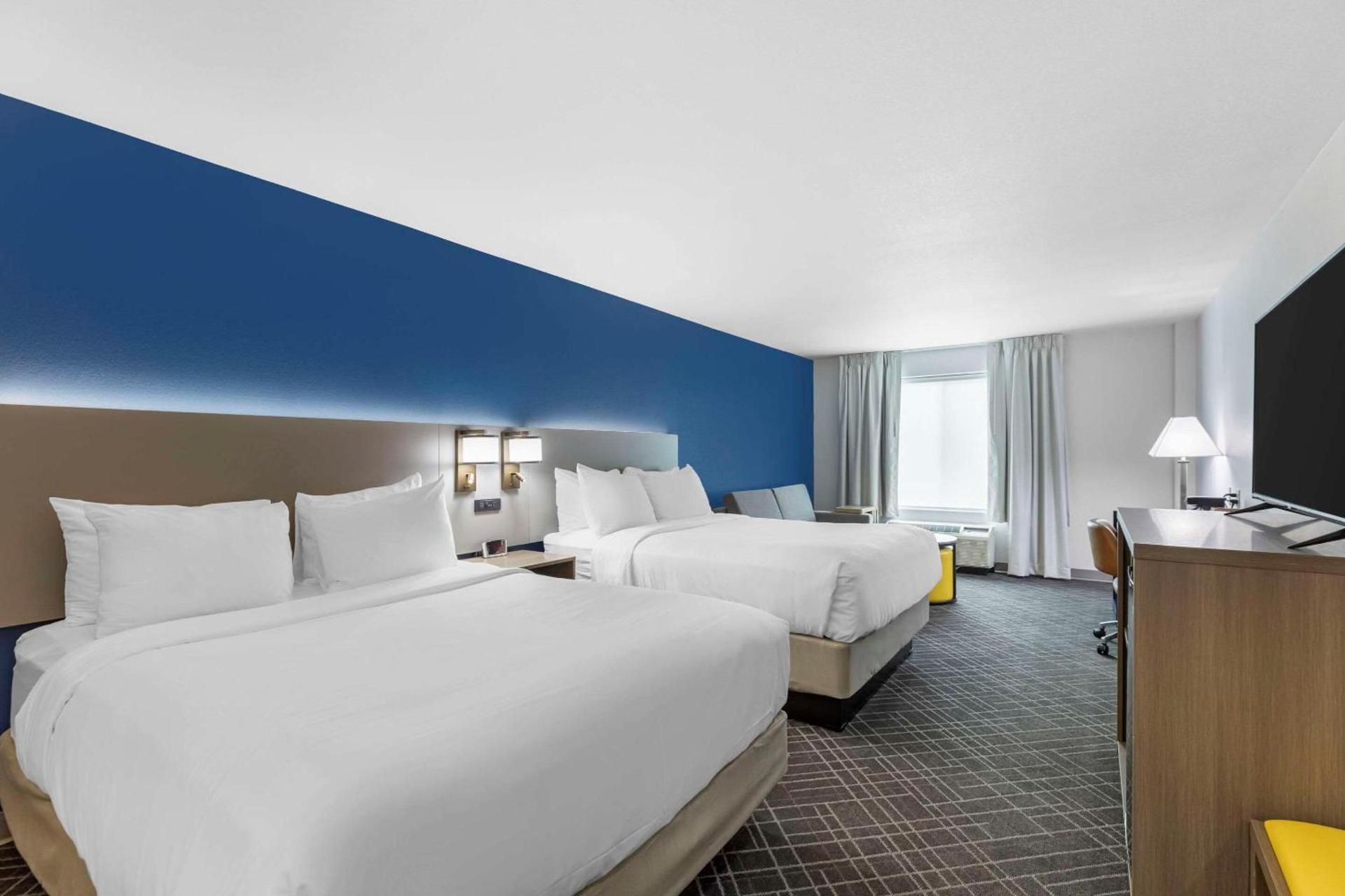 Comfort Inn & Suites Glenwood Springs On The River photo 46