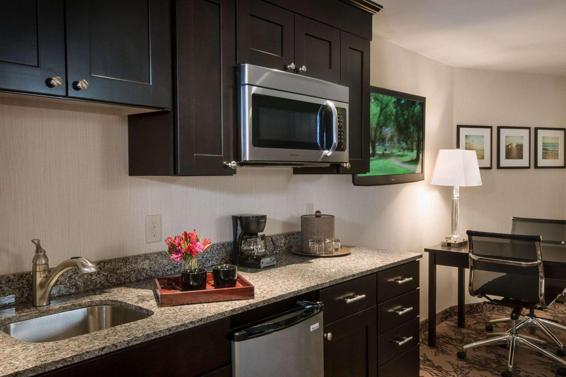 Port Inn & Suites Kennebunk, an Ascend Collection Hotel photo 11