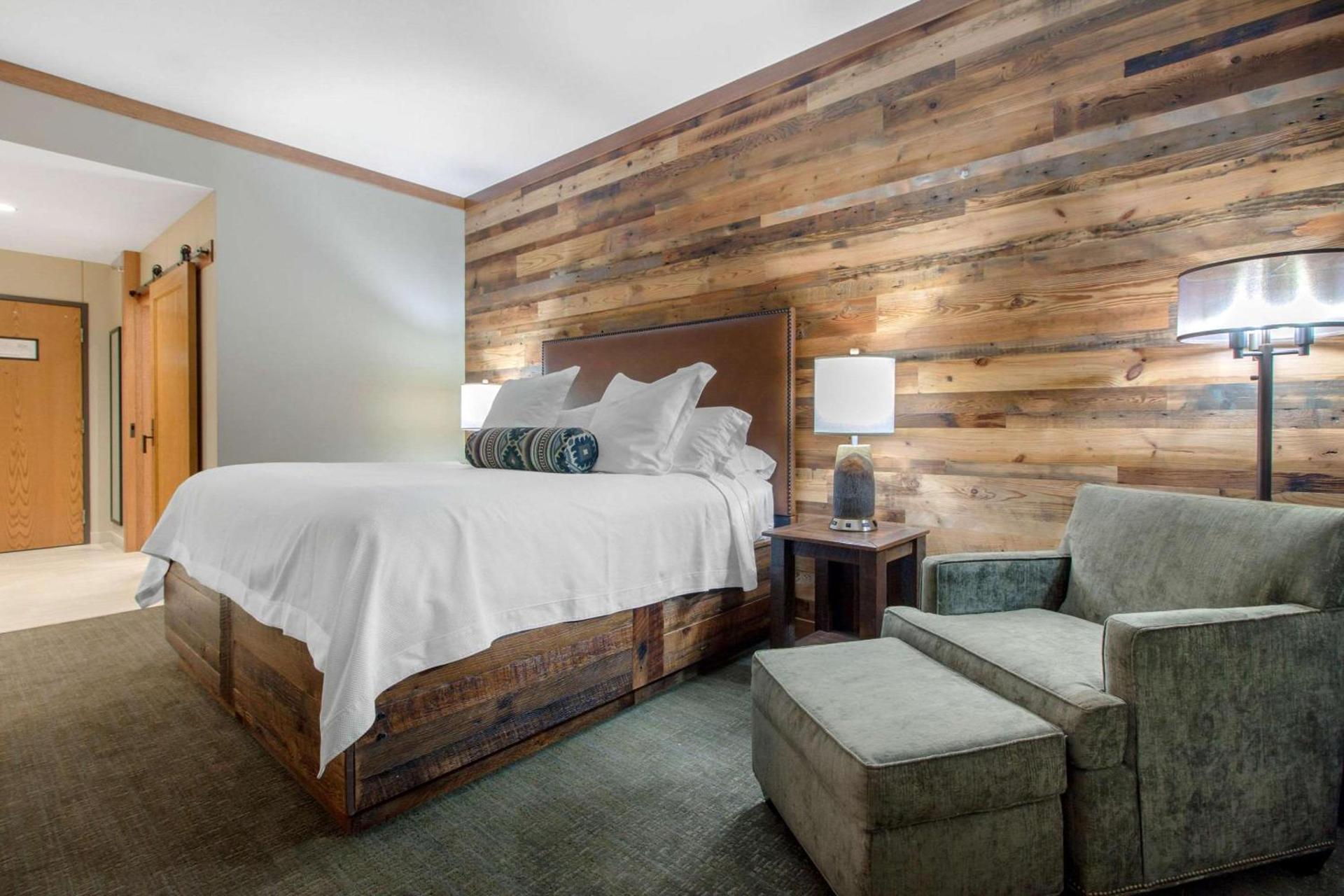 Norfolk Lodge & Suites, an Ascend Collection Hotel photo 17