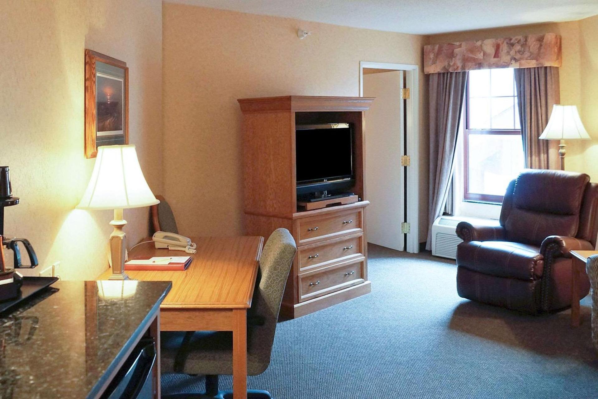 Norfolk Lodge & Suites, an Ascend Collection Hotel photo 35