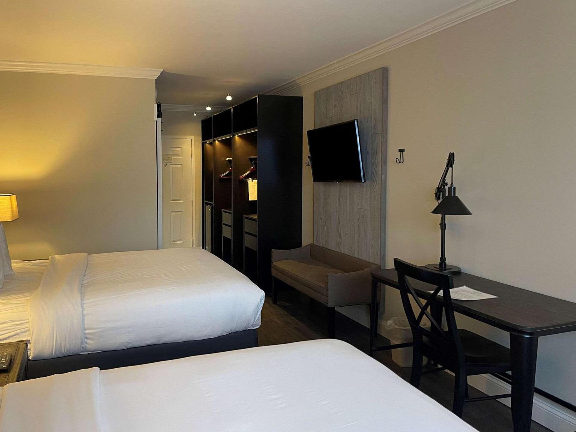 The Century House Latham - North Albany, an Ascend Collection Hotel photo 21