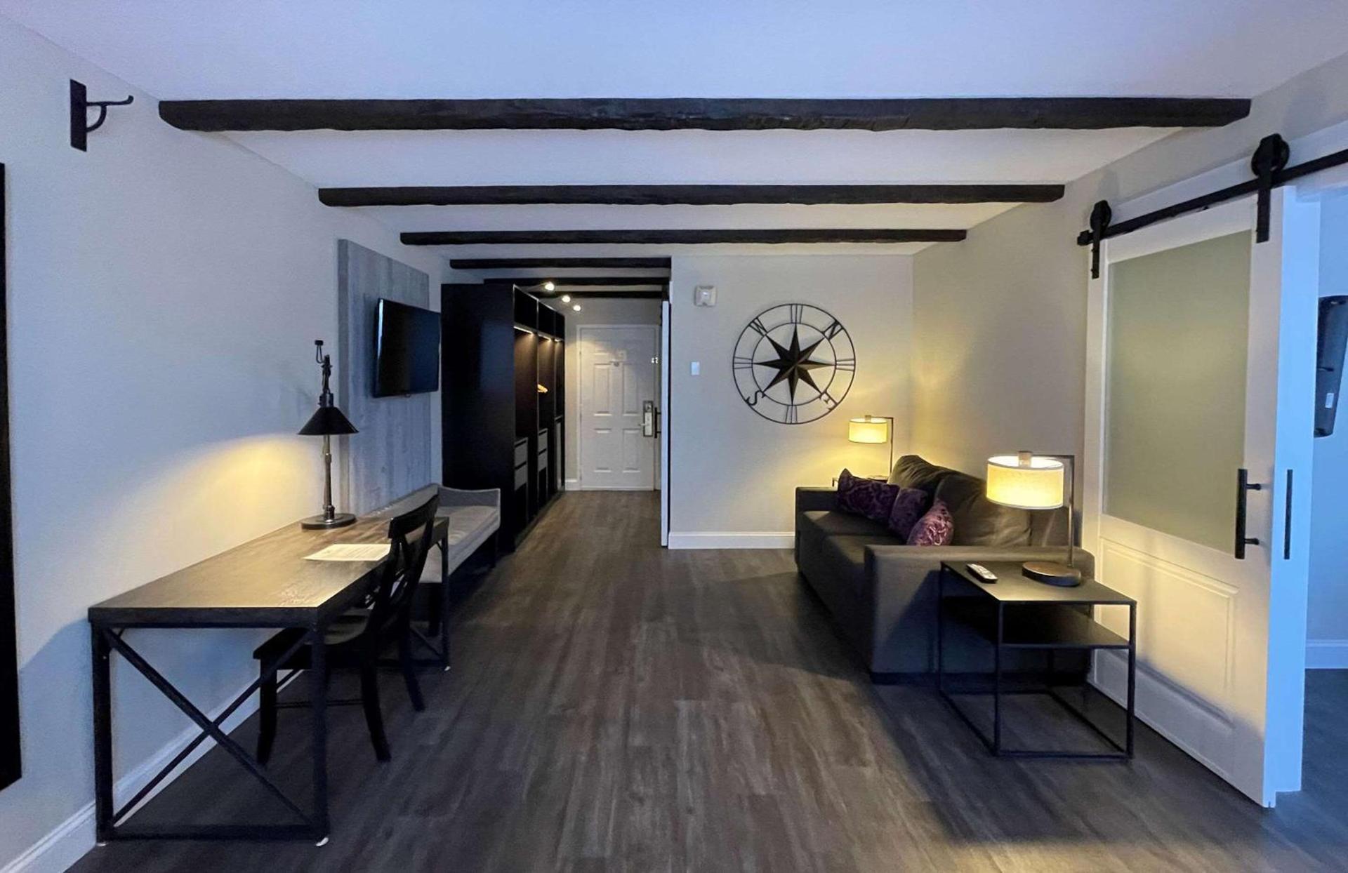 The Century House Latham - North Albany, an Ascend Collection Hotel photo 27